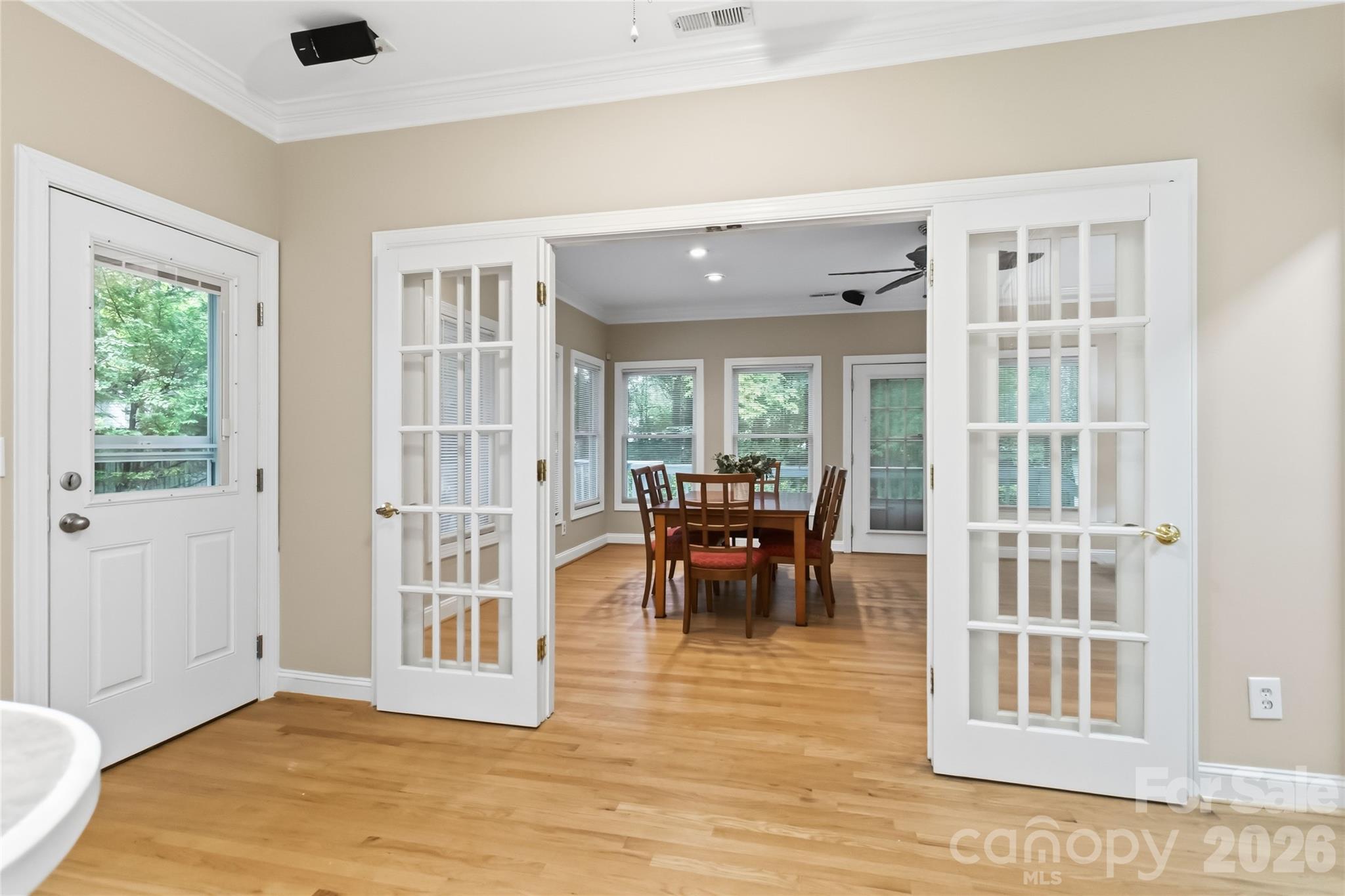 325 Enchanted Drive — Matthews