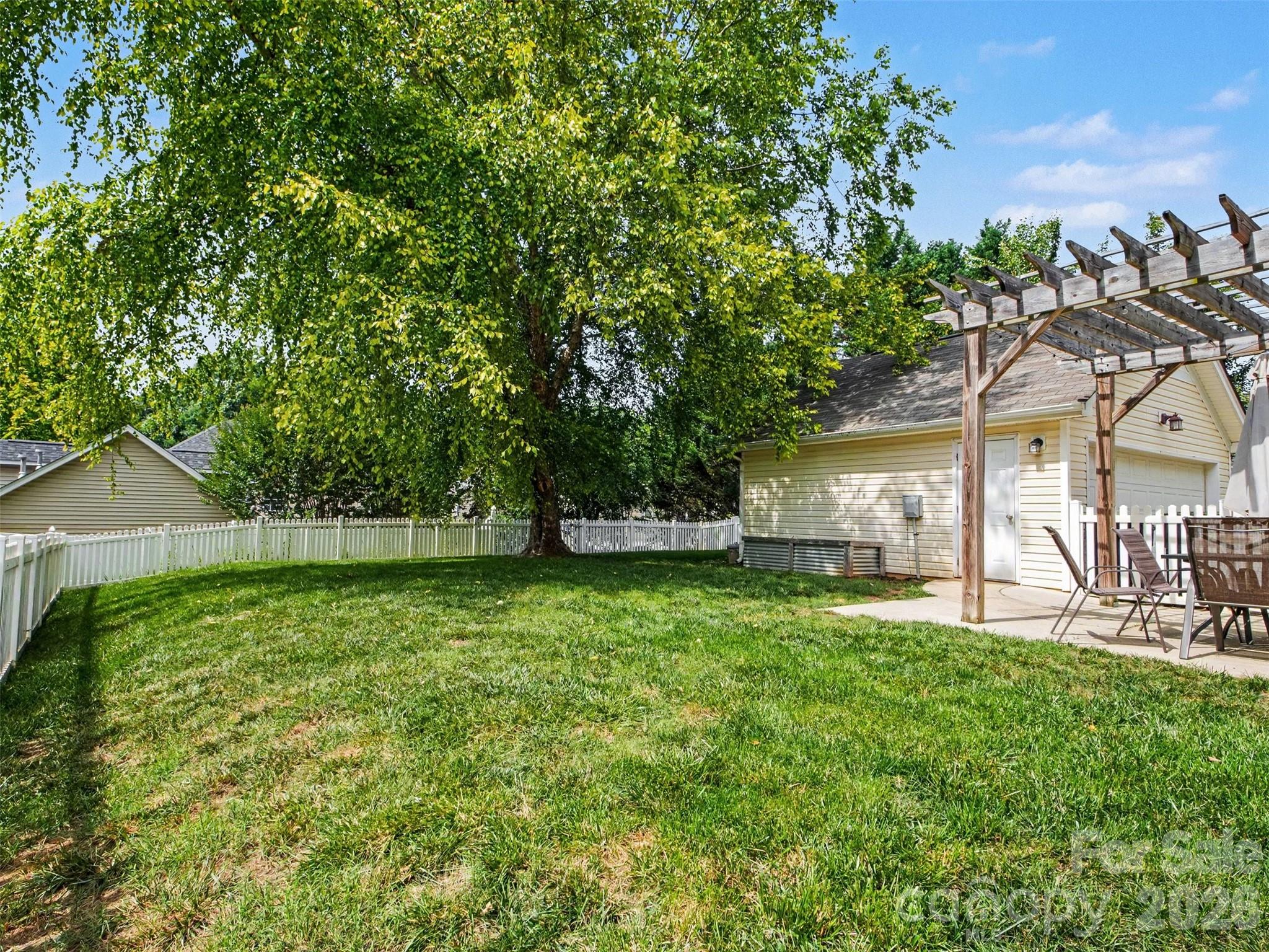 10139 Caldwell Depot Road — Cornelius