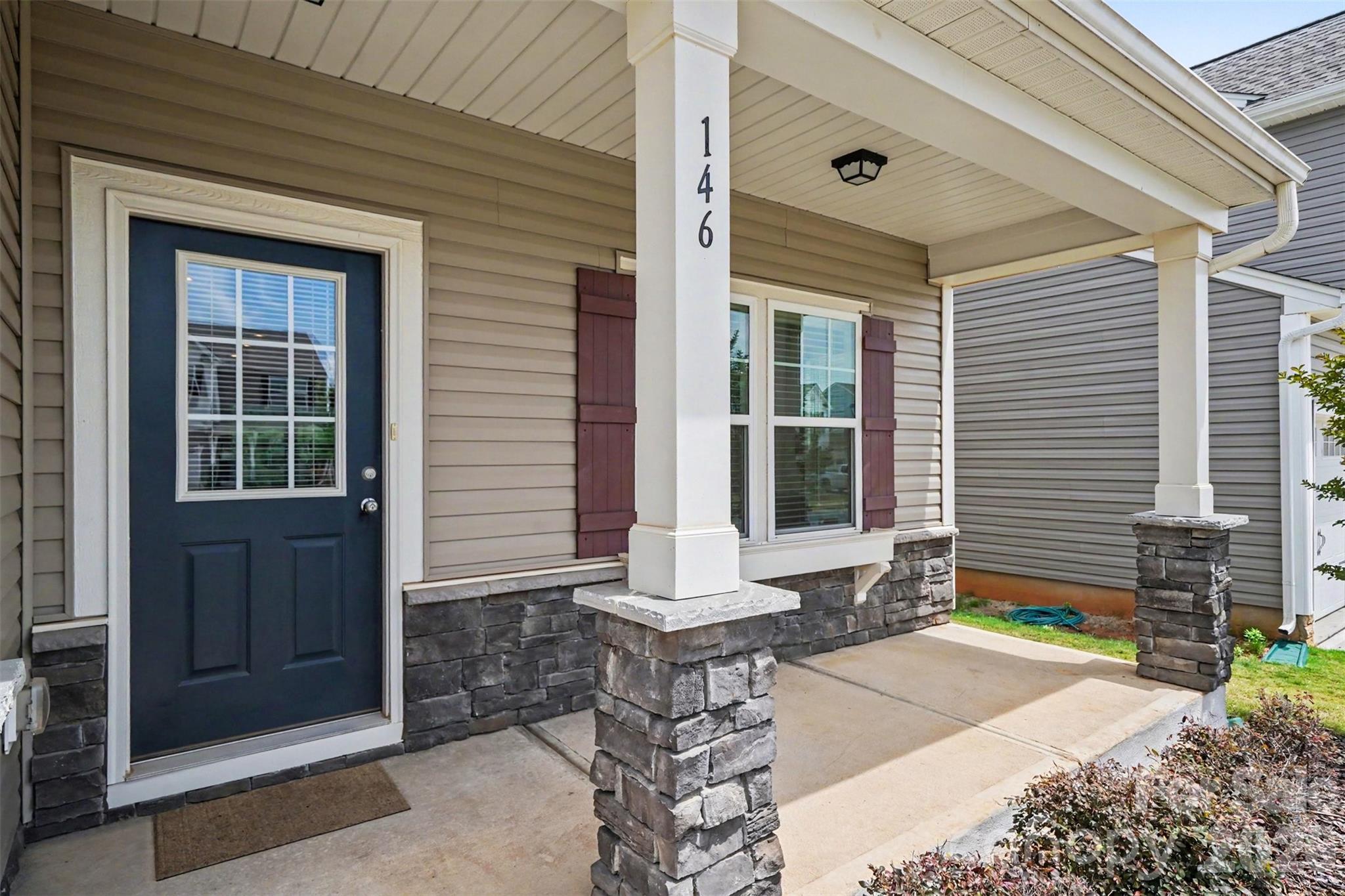 146 Fairfield Drive — Troutman