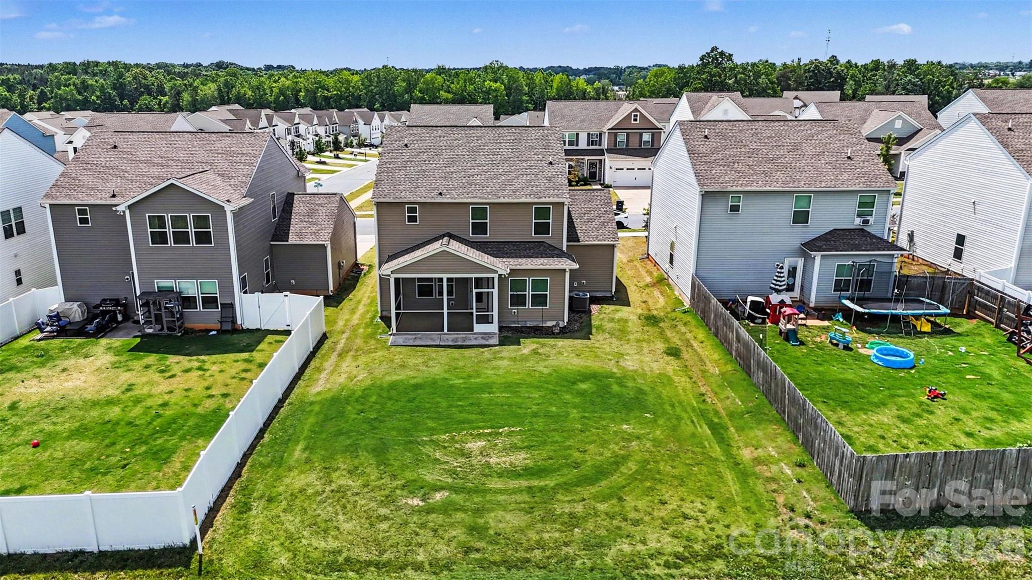 146 Fairfield Drive — Troutman
