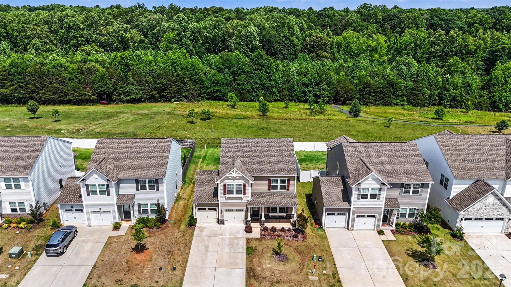 146 Fairfield Drive — Troutman