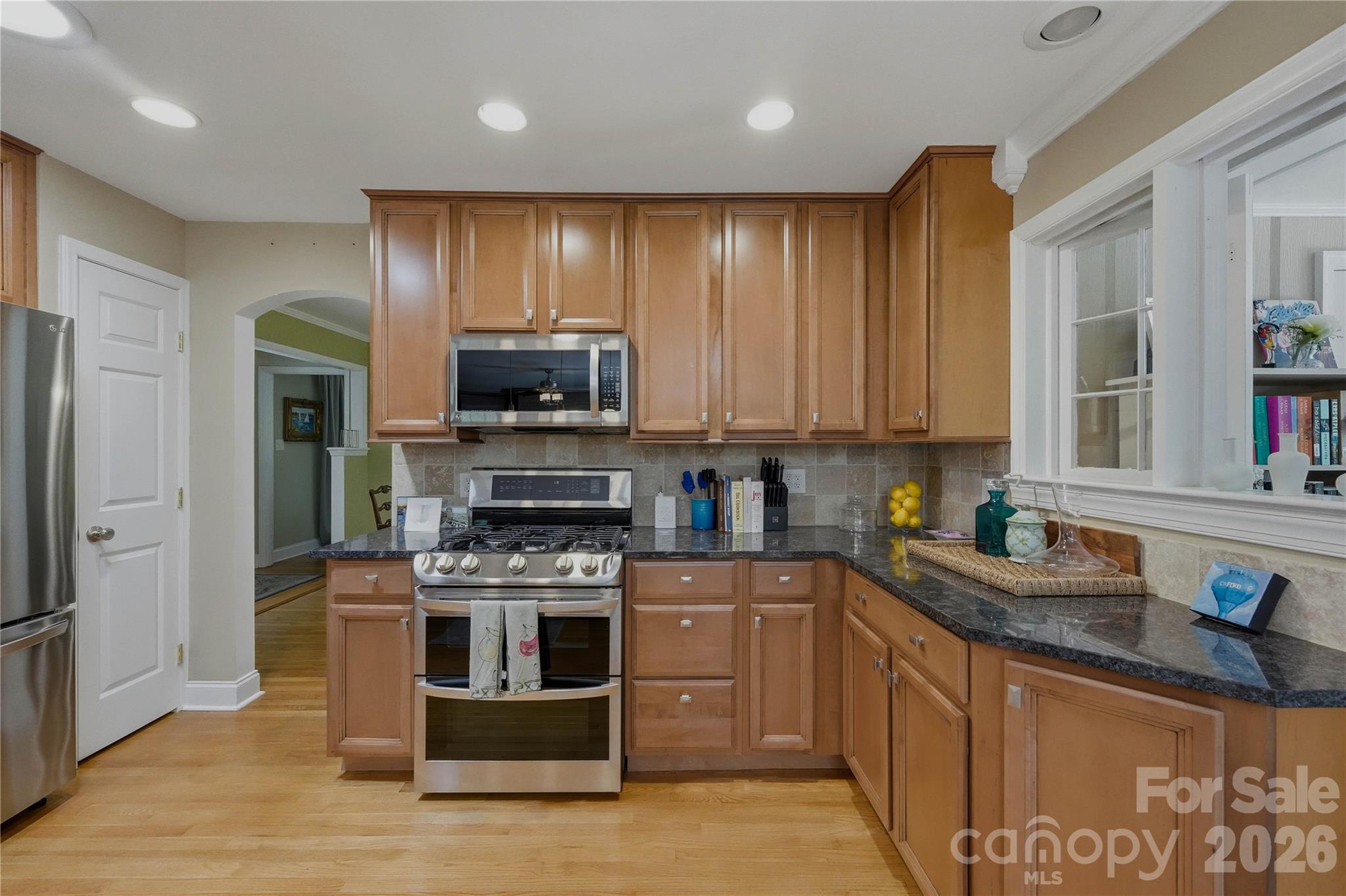 6014 Glenridge Road — Charlotte