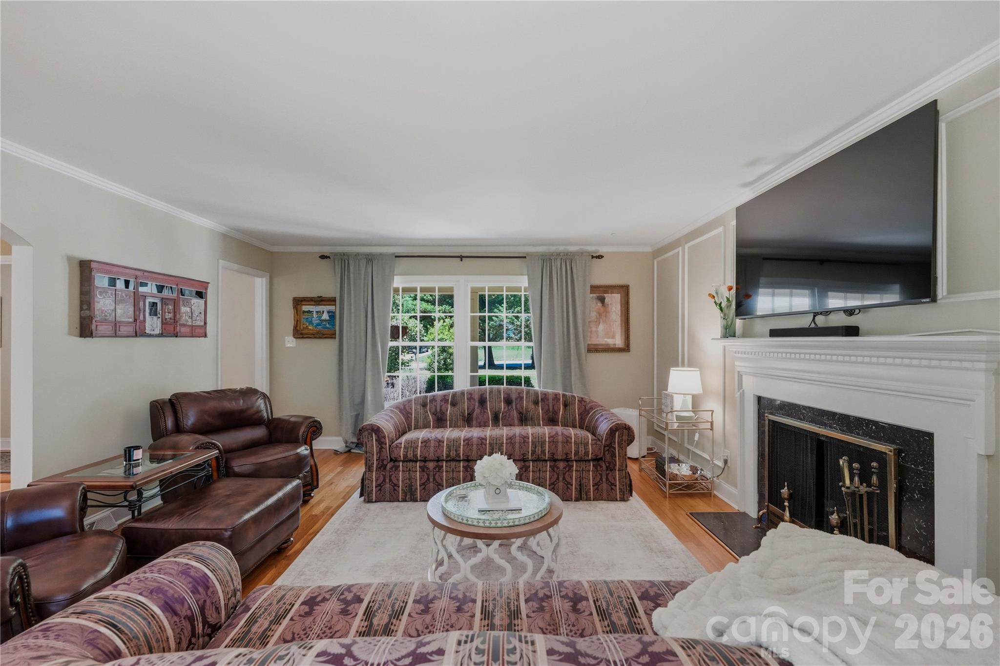 6014 Glenridge Road — Charlotte