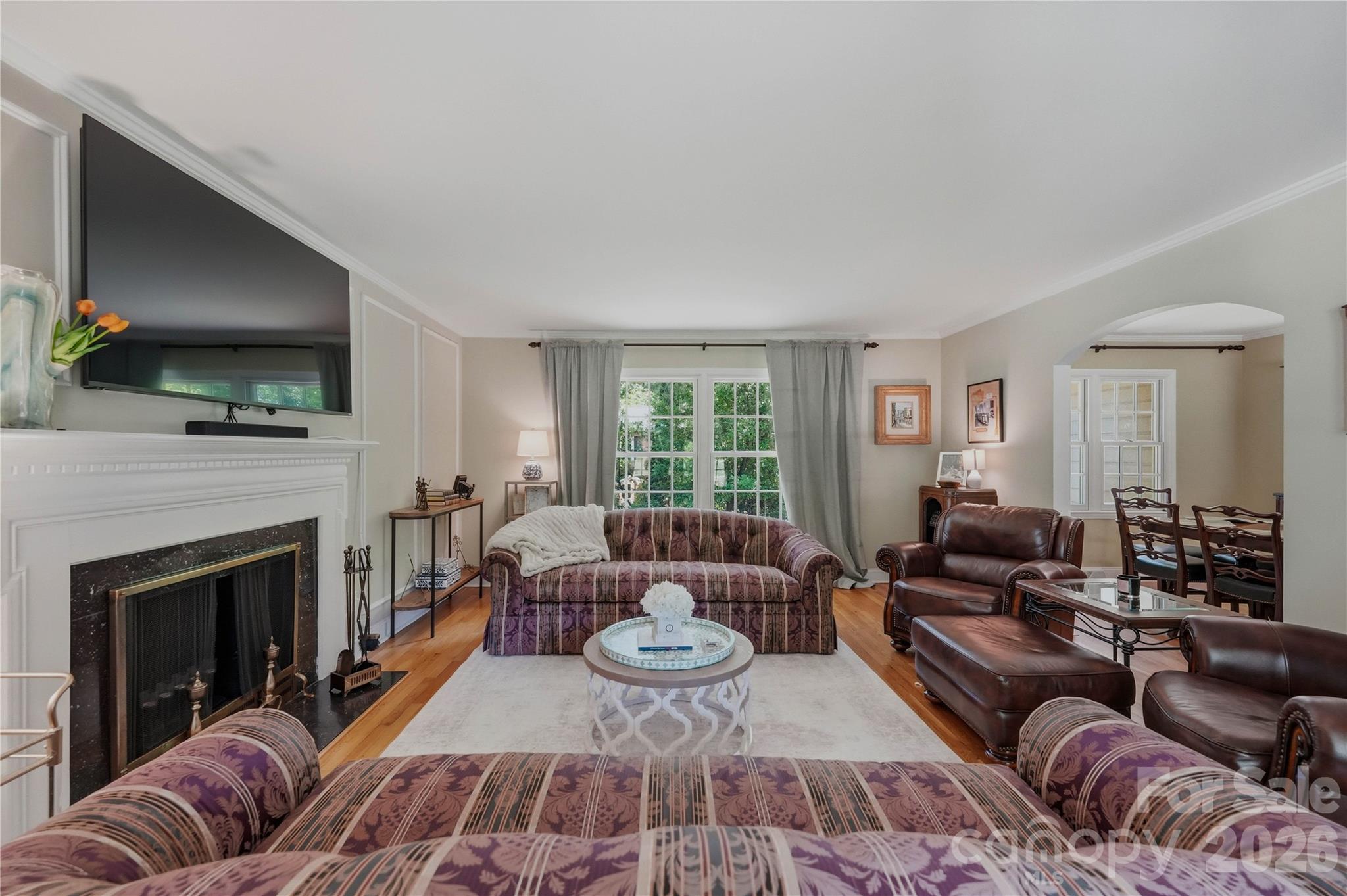 6014 Glenridge Road — Charlotte