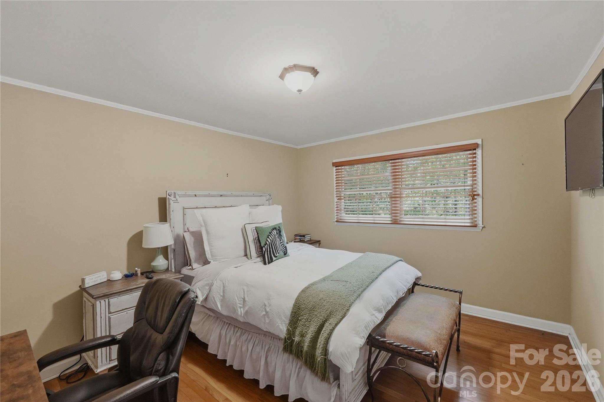 6014 Glenridge Road — Charlotte