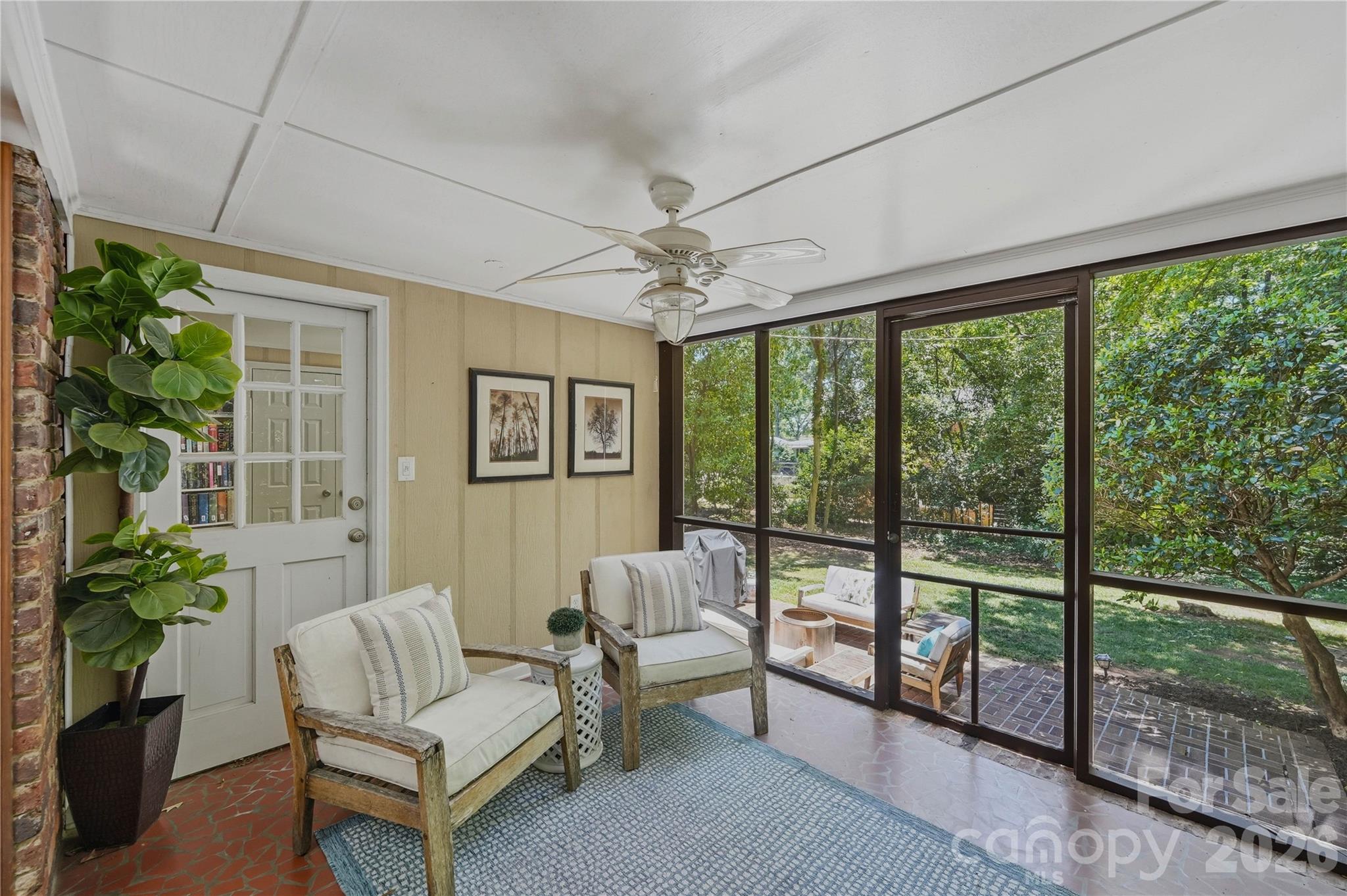 6014 Glenridge Road — Charlotte