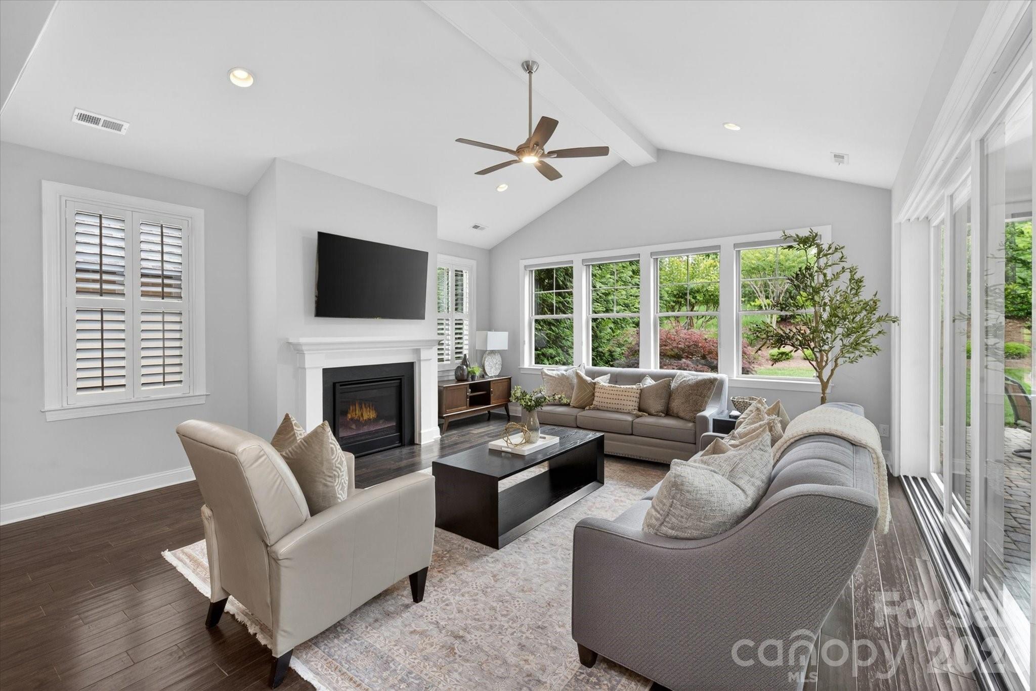 5139 Providence Retreat Lane — Charlotte