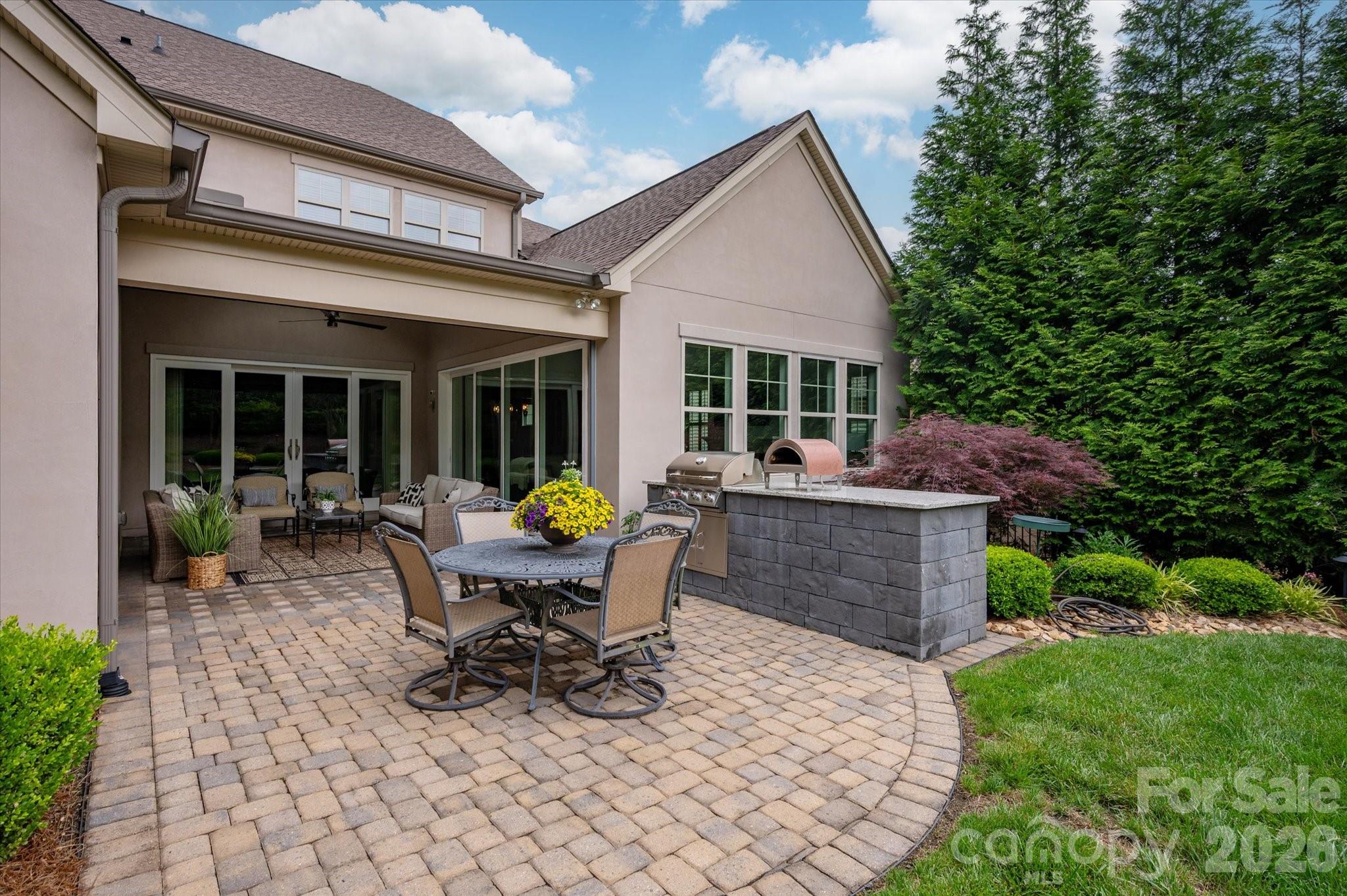 5139 Providence Retreat Lane — Charlotte