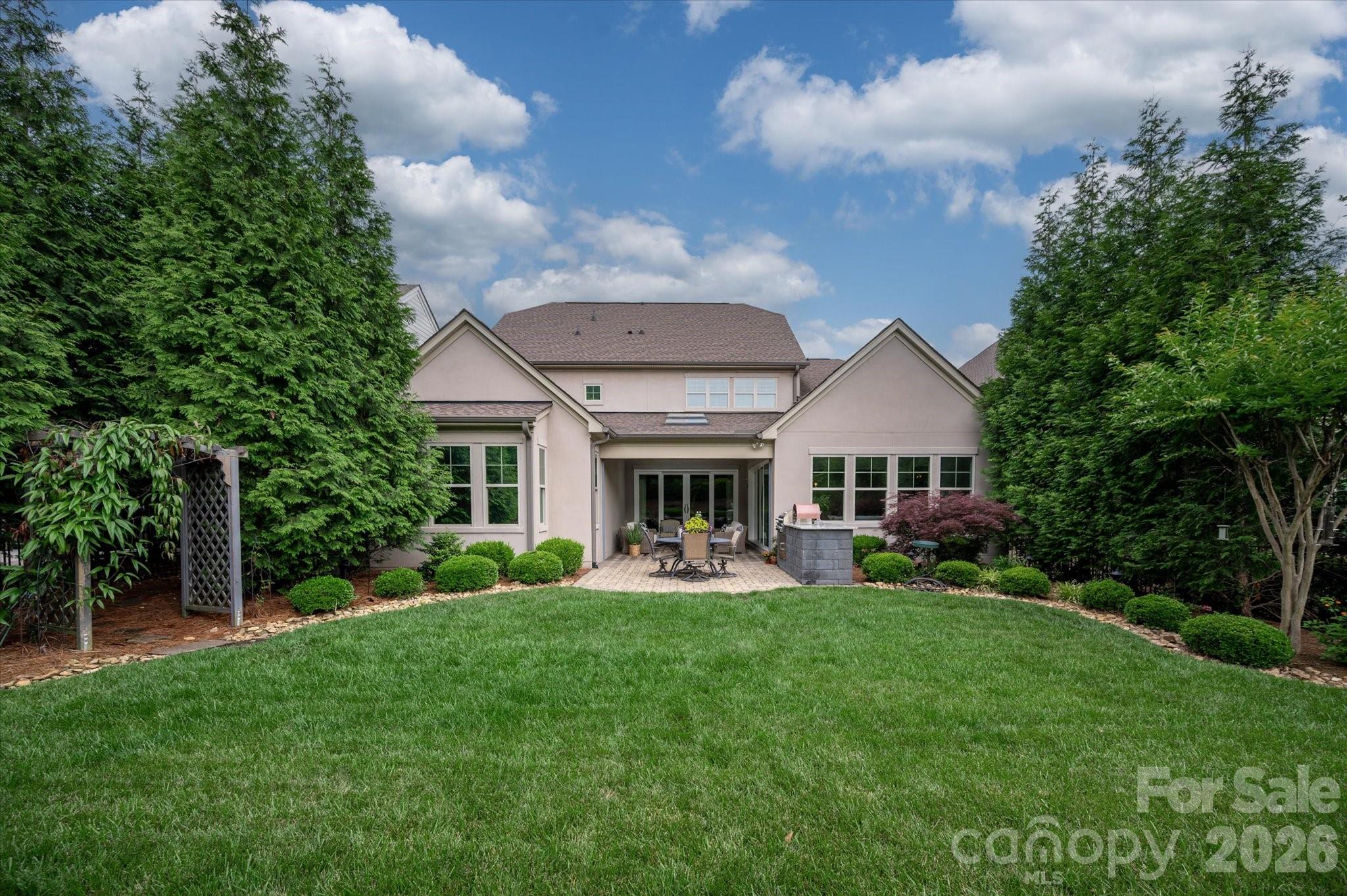 5139 Providence Retreat Lane — Charlotte