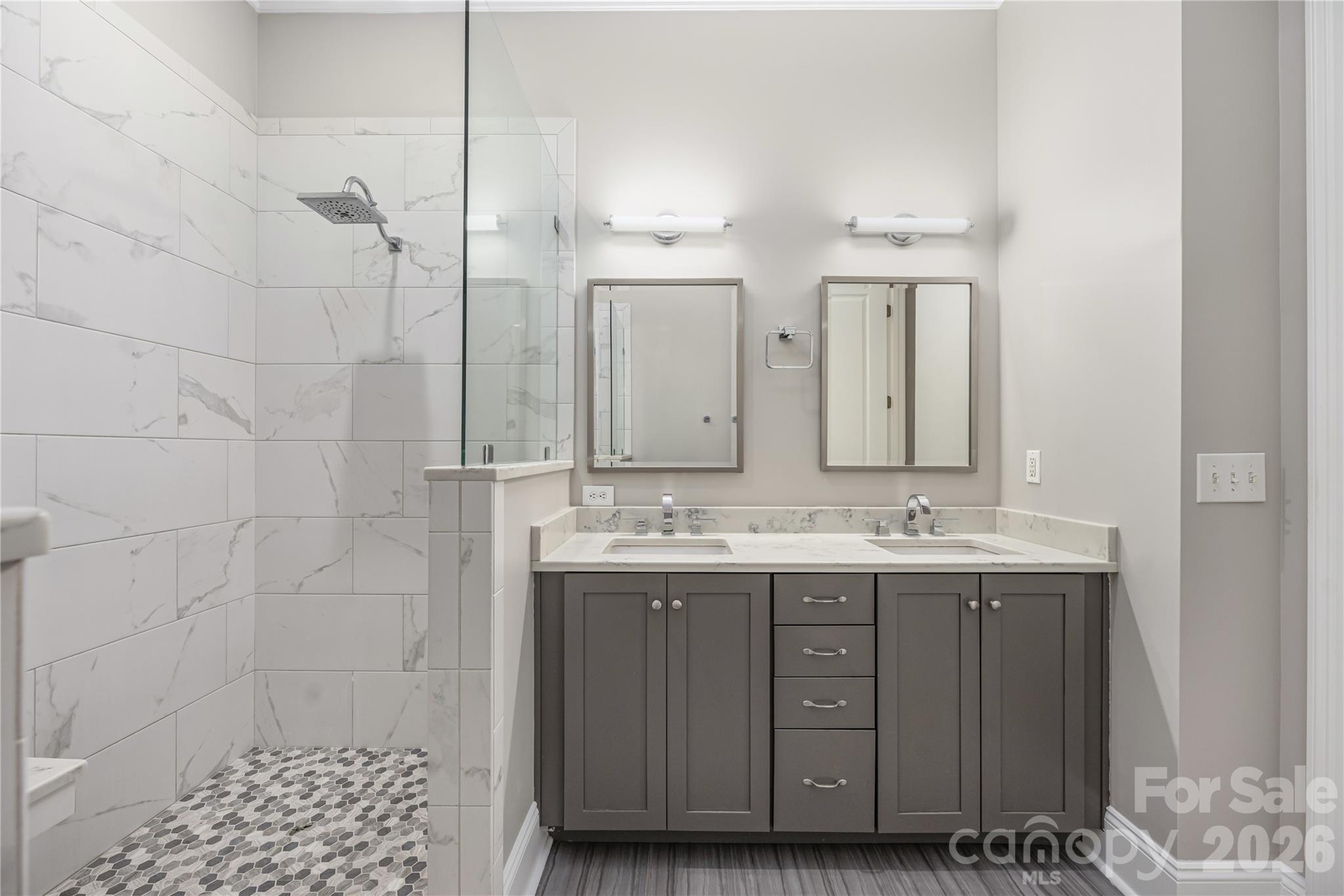 229 N Church Street #100 — Charlotte