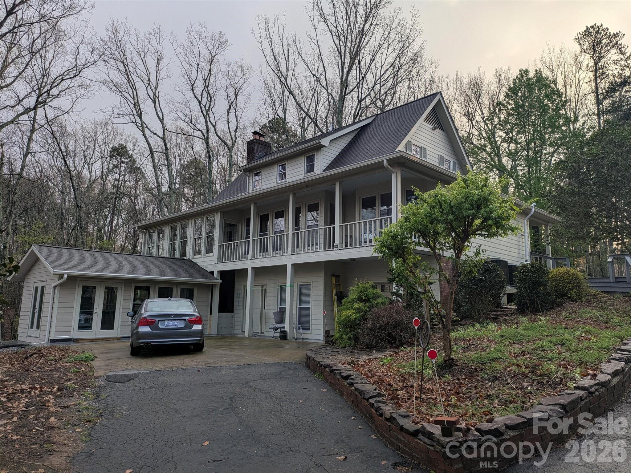 675 Fox Run Lane — Tryon