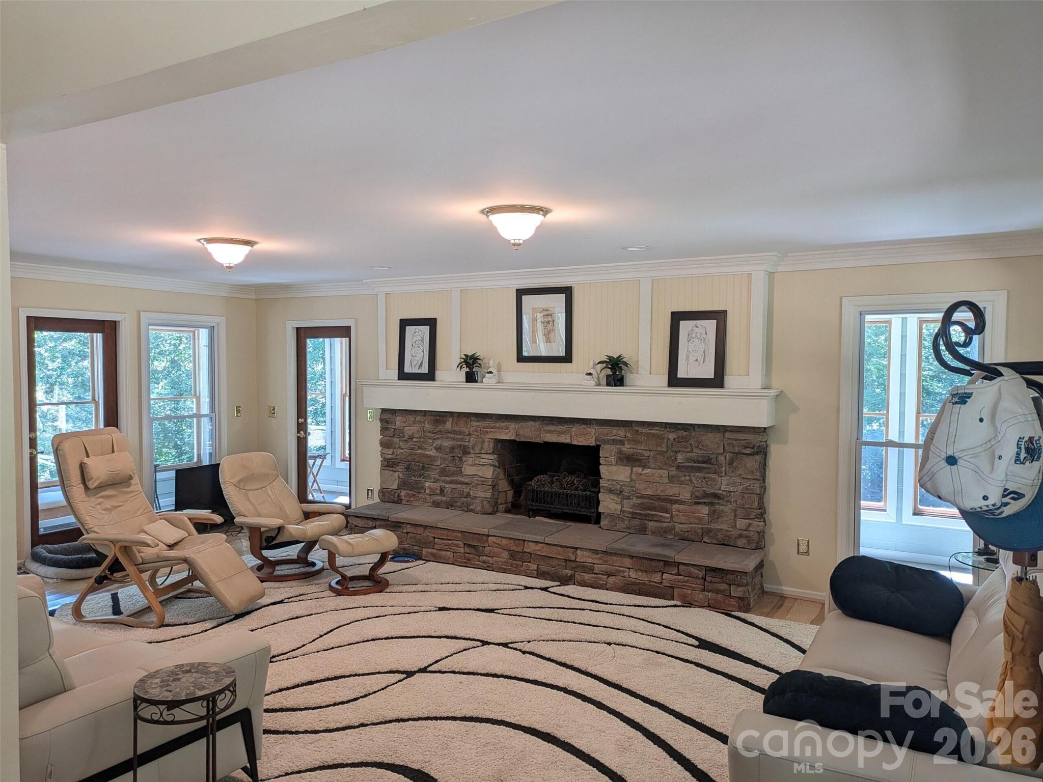 675 Fox Run Lane — Tryon