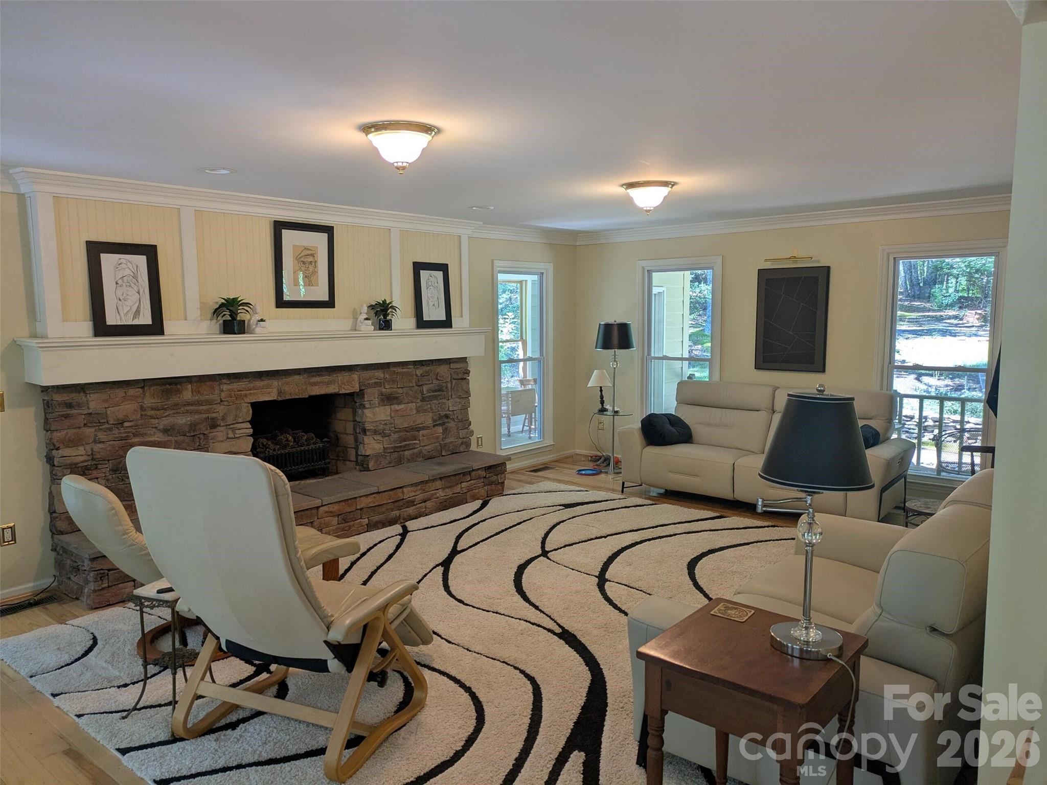 675 Fox Run Lane — Tryon