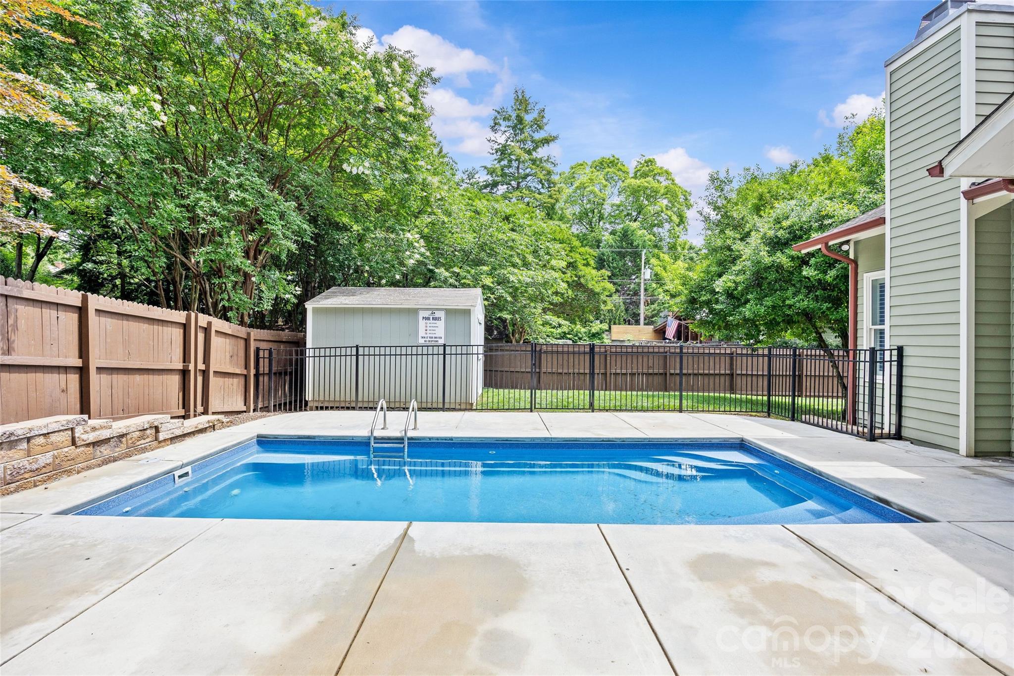 2022 Springdale Avenue — Charlotte