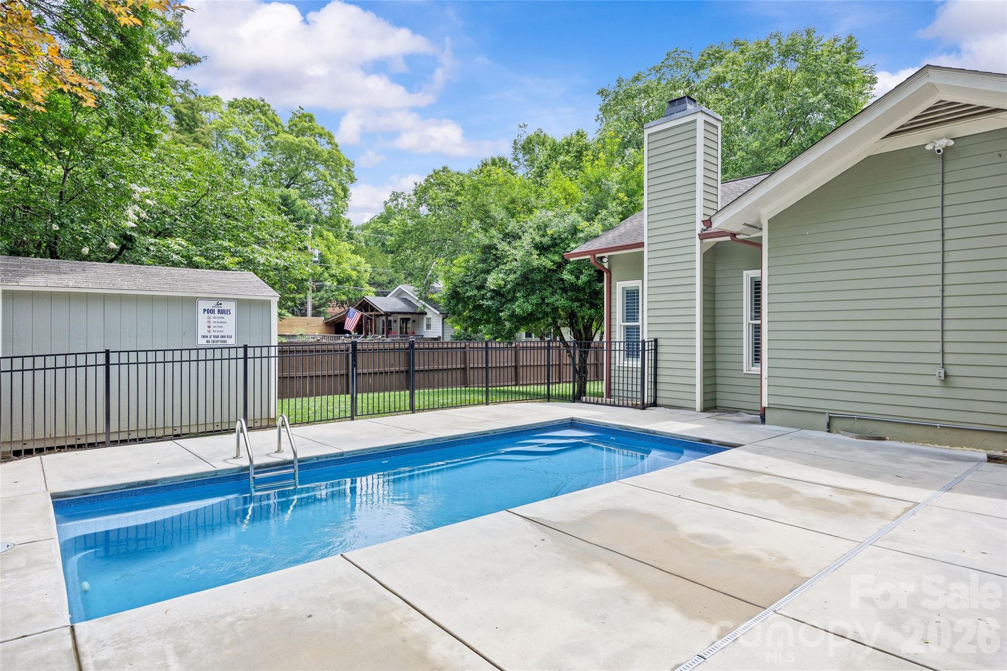 2022 Springdale Avenue — Charlotte