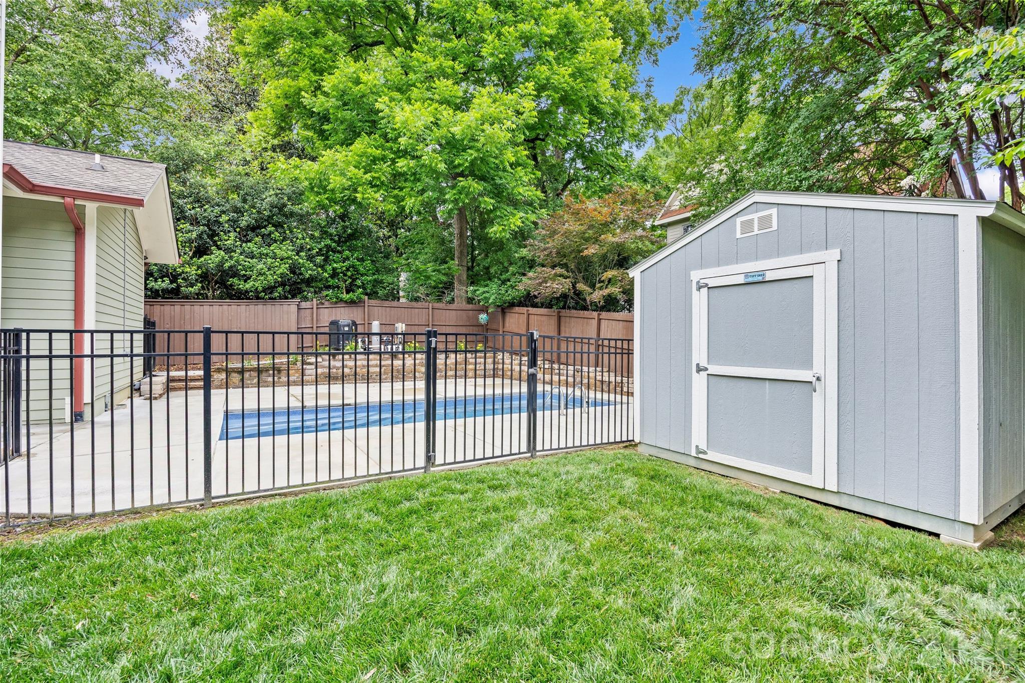 2022 Springdale Avenue — Charlotte