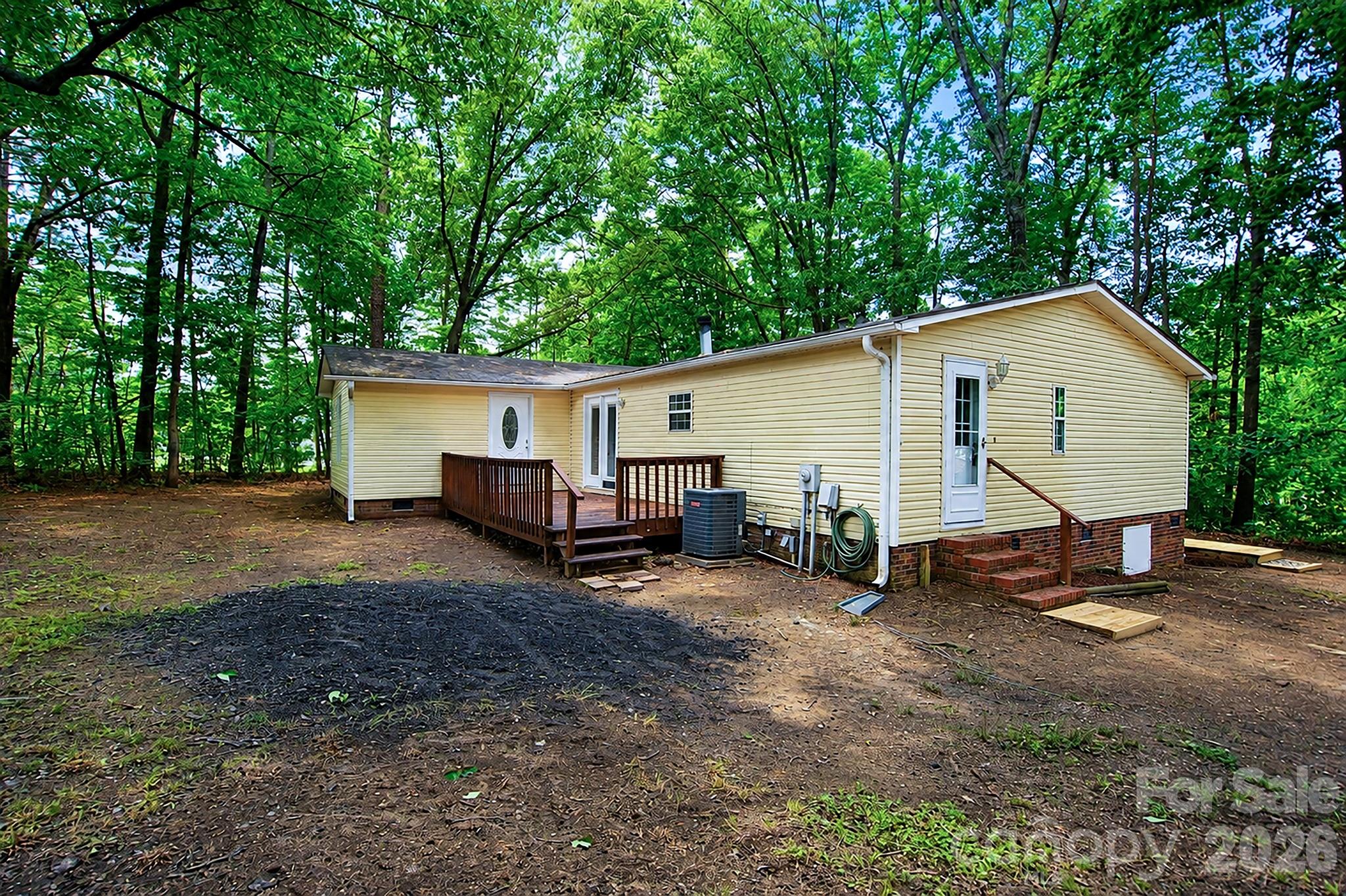 103 Thunder Road — China Grove