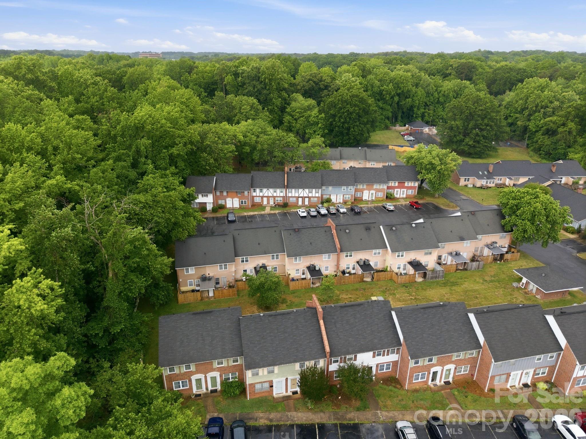 1300 Larchmont Place #411 — Salisbury