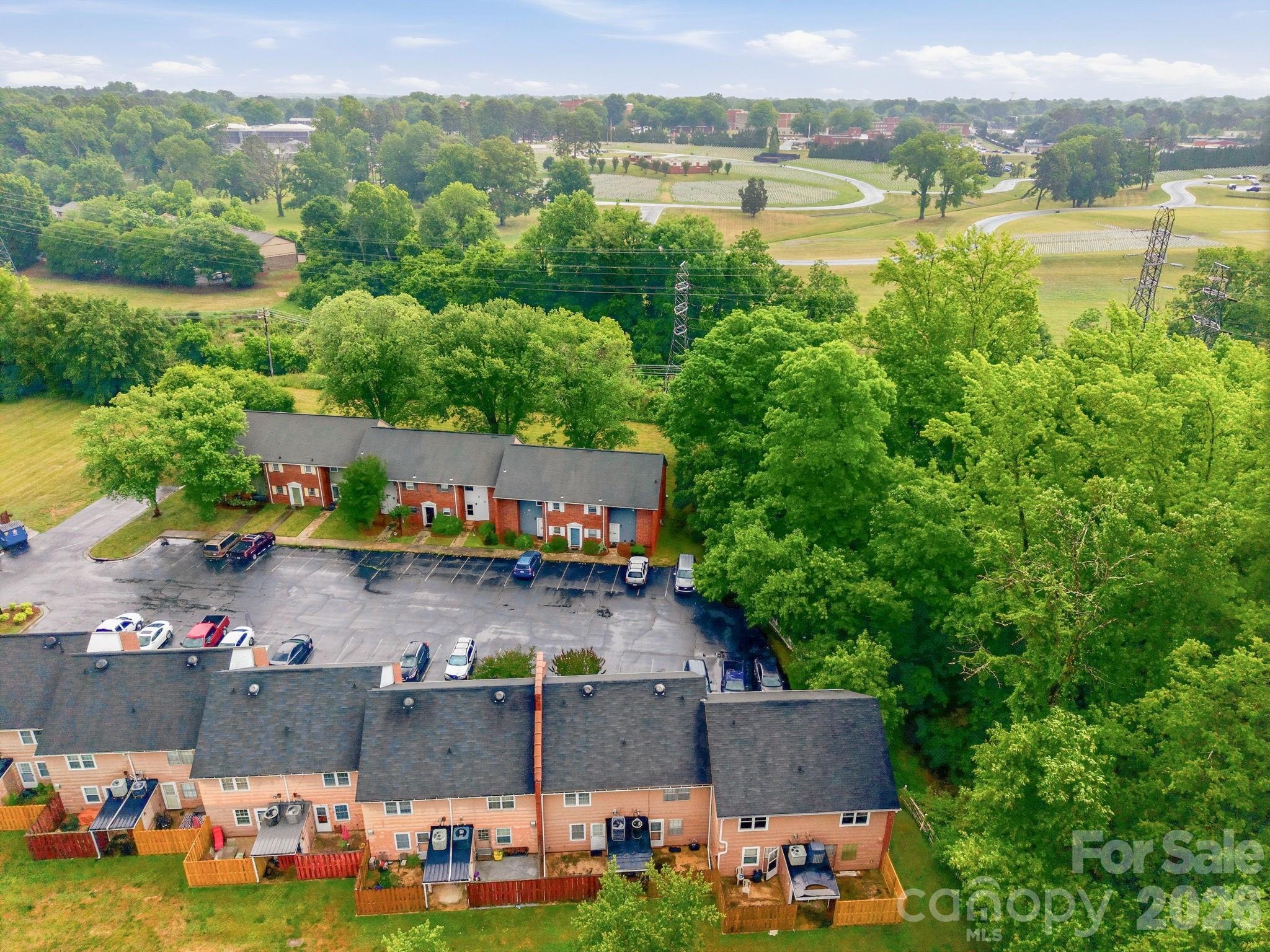 1300 Larchmont Place #411 — Salisbury