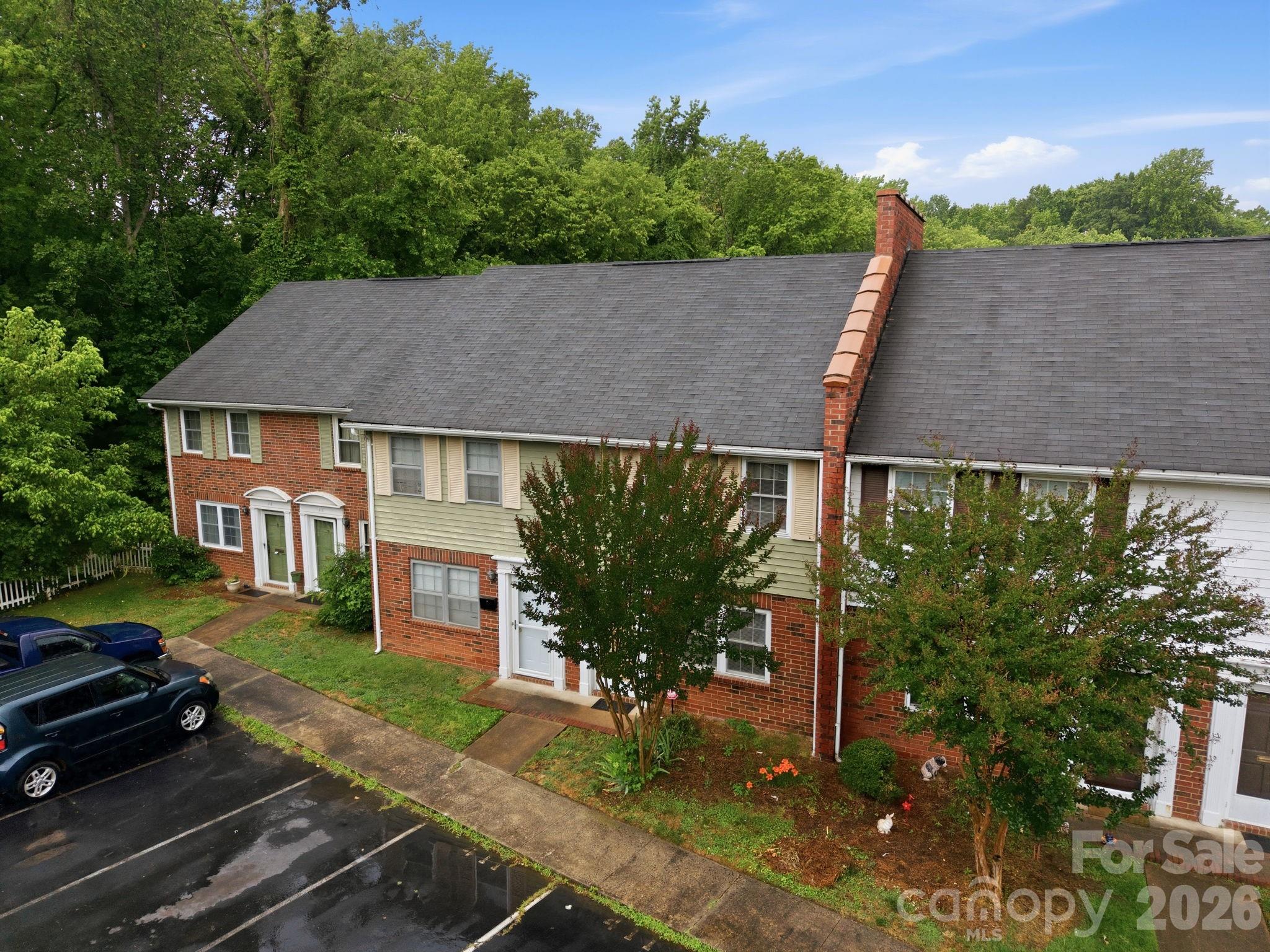 1300 Larchmont Place #411 — Salisbury
