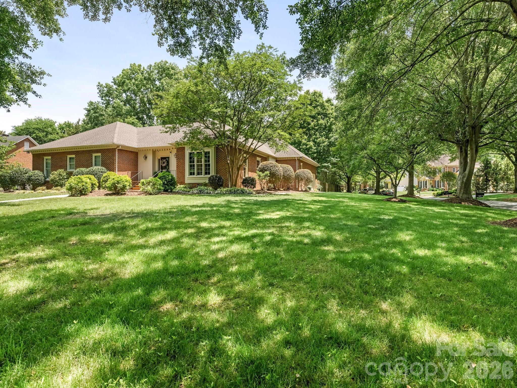9627 Penshurst Trace — Charlotte