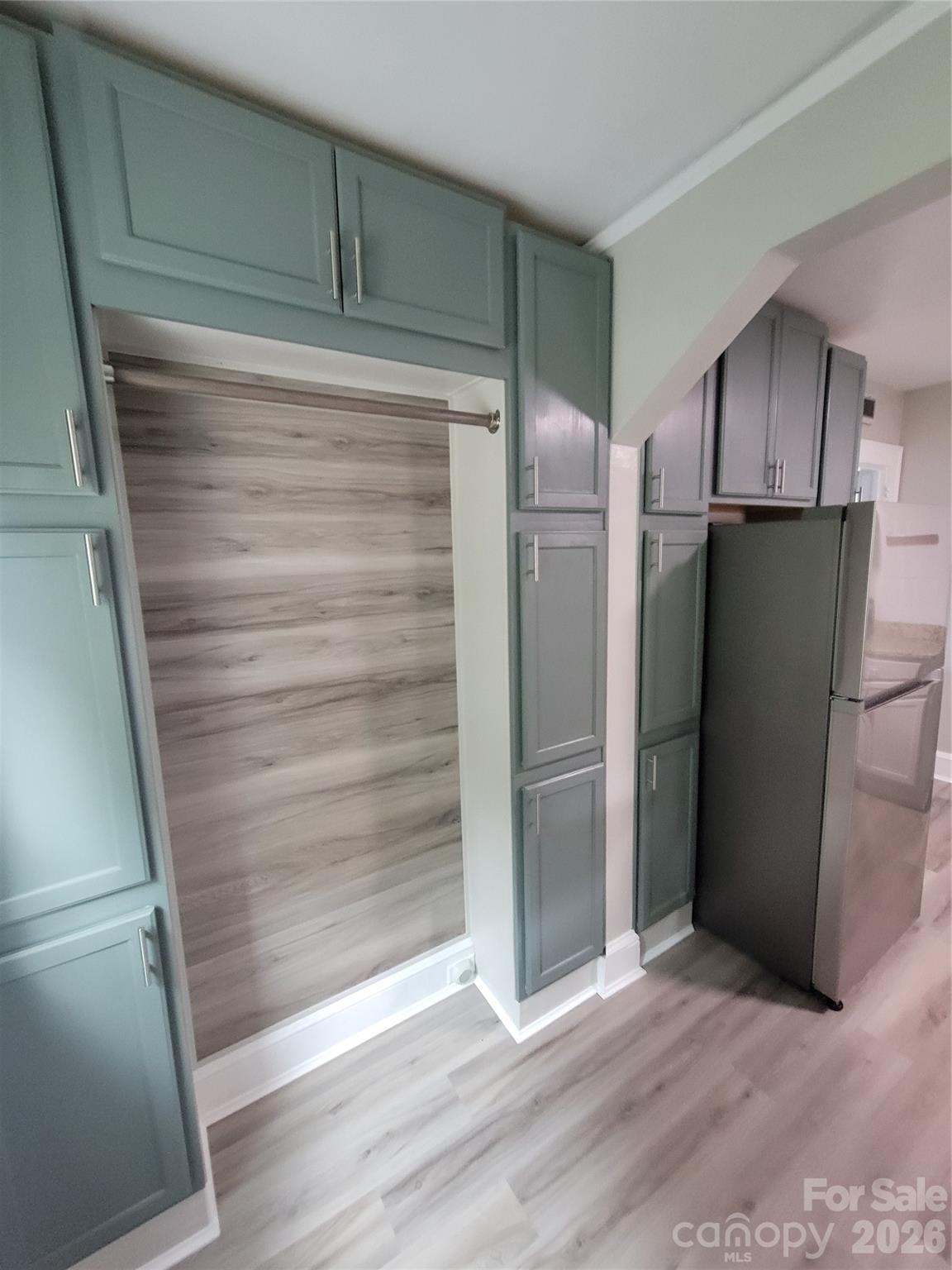 422 Gaston Avenue — Belmont