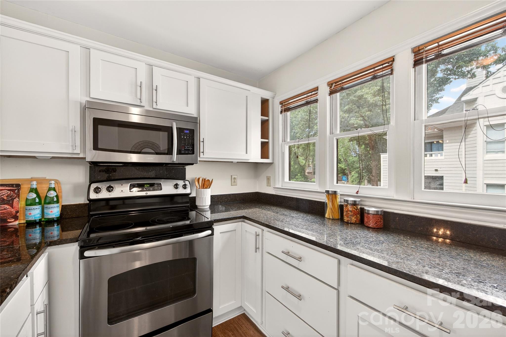 2715 Selwyn Avenue #26 — Charlotte