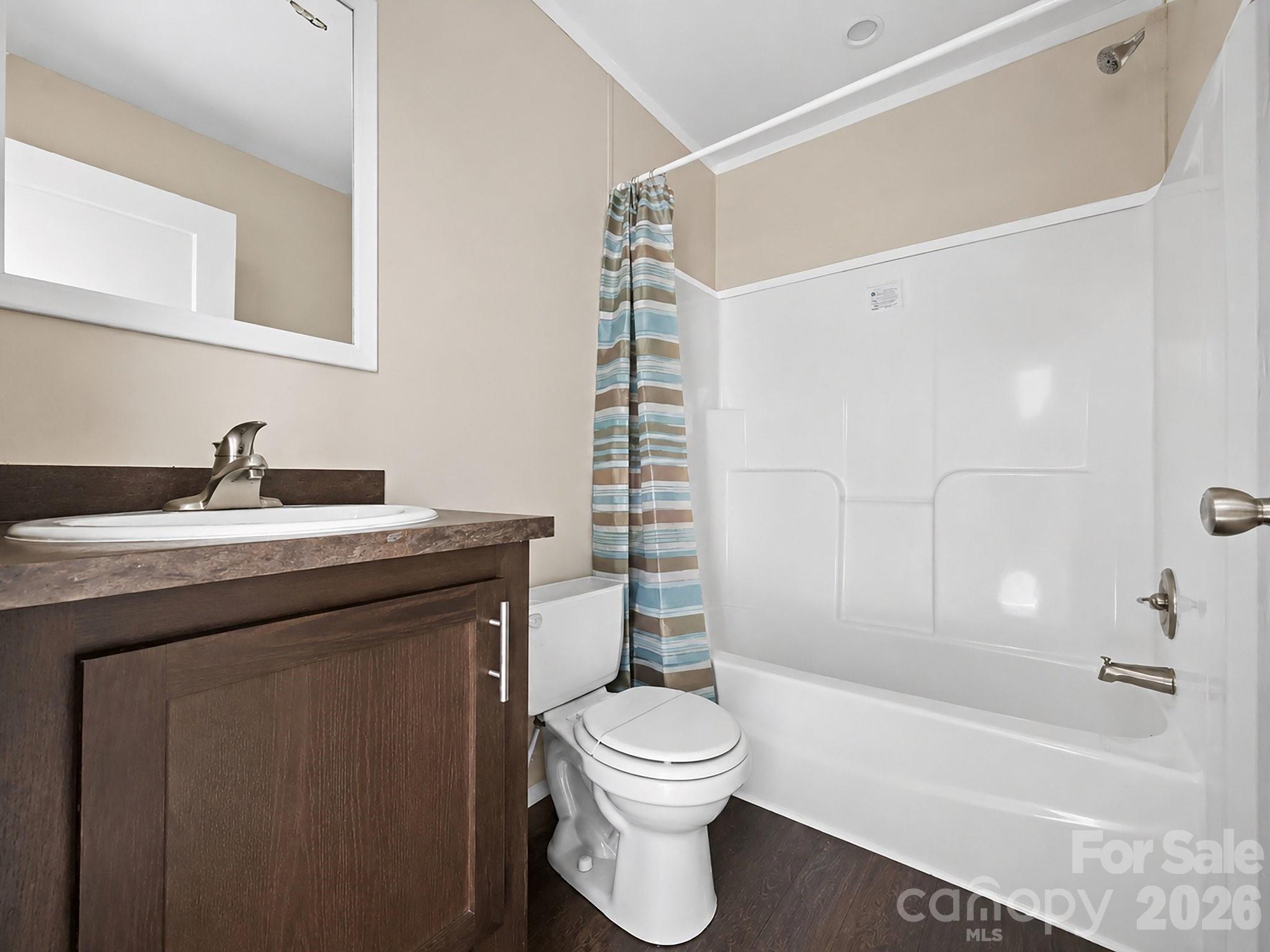 2346 Collettsville Road — Lenoir