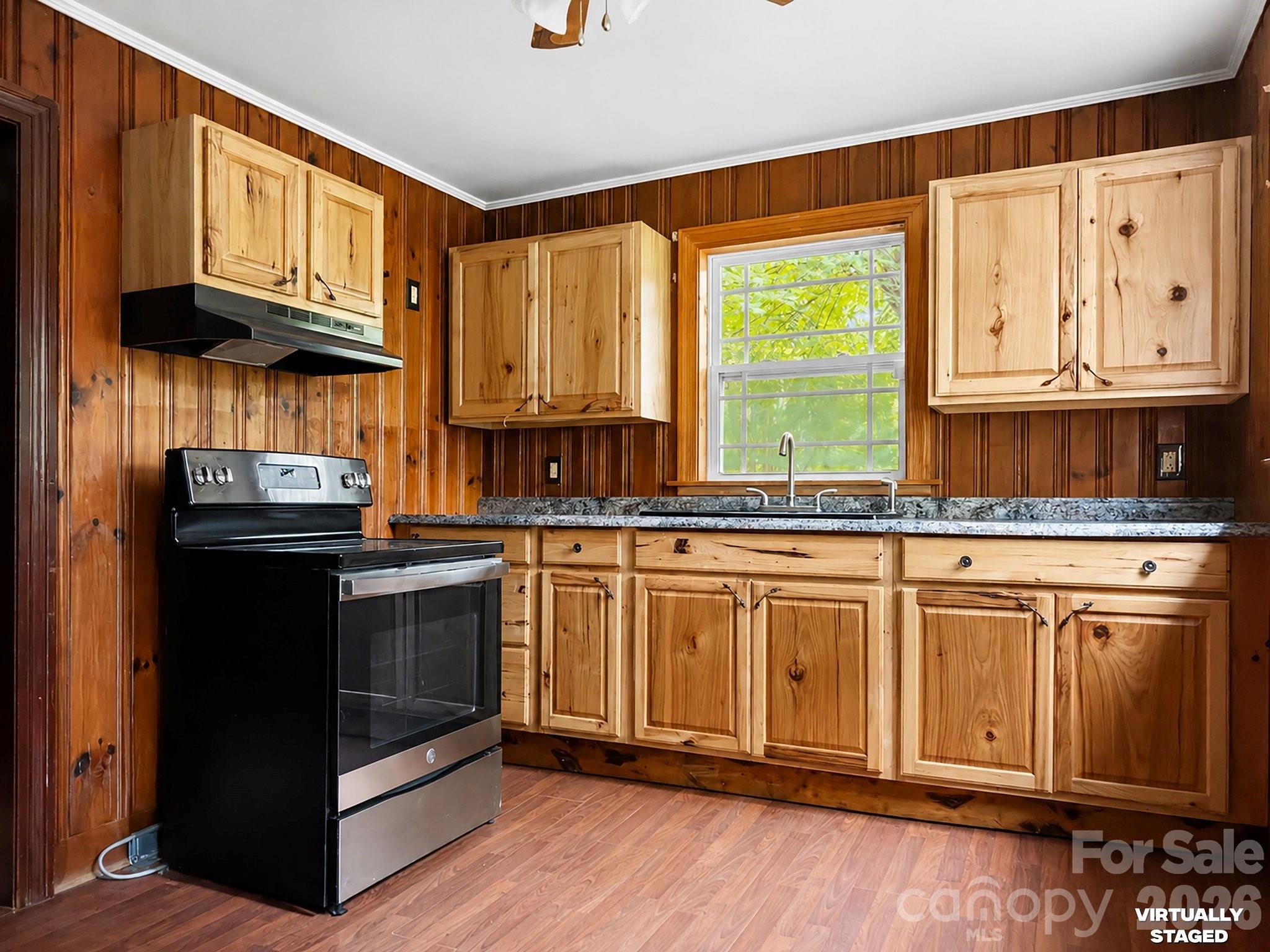 2346 Collettsville Road — Lenoir