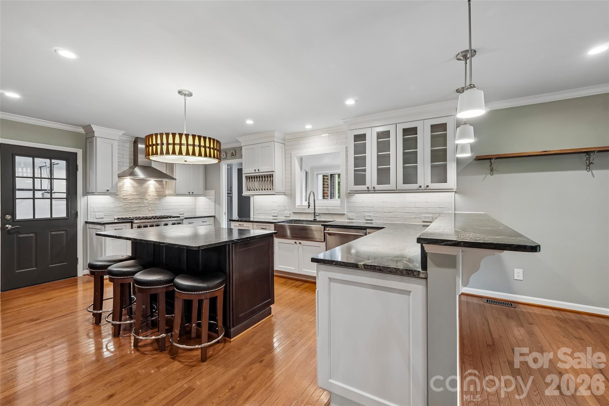 320 Canvasback Road — Mooresville