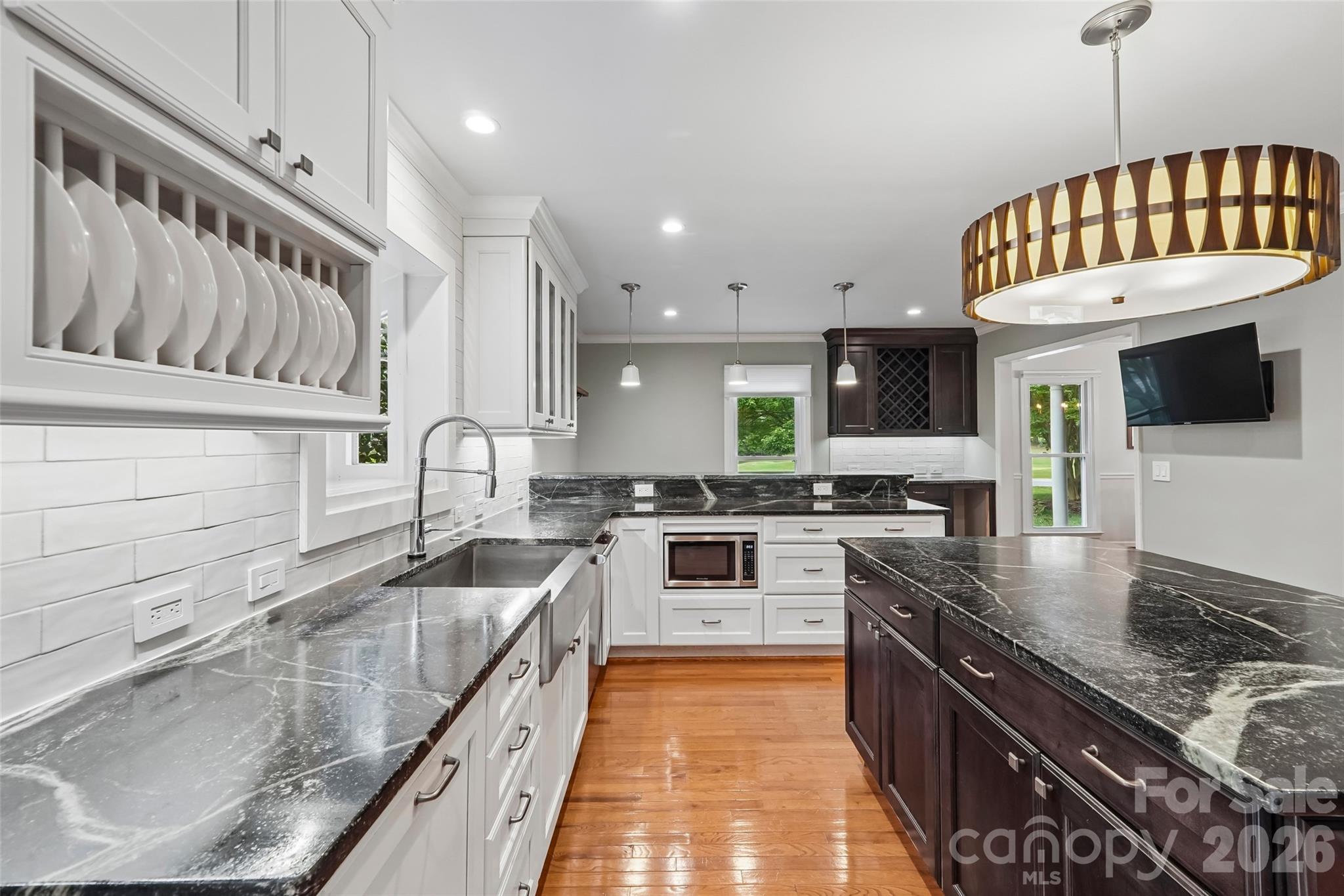 320 Canvasback Road — Mooresville