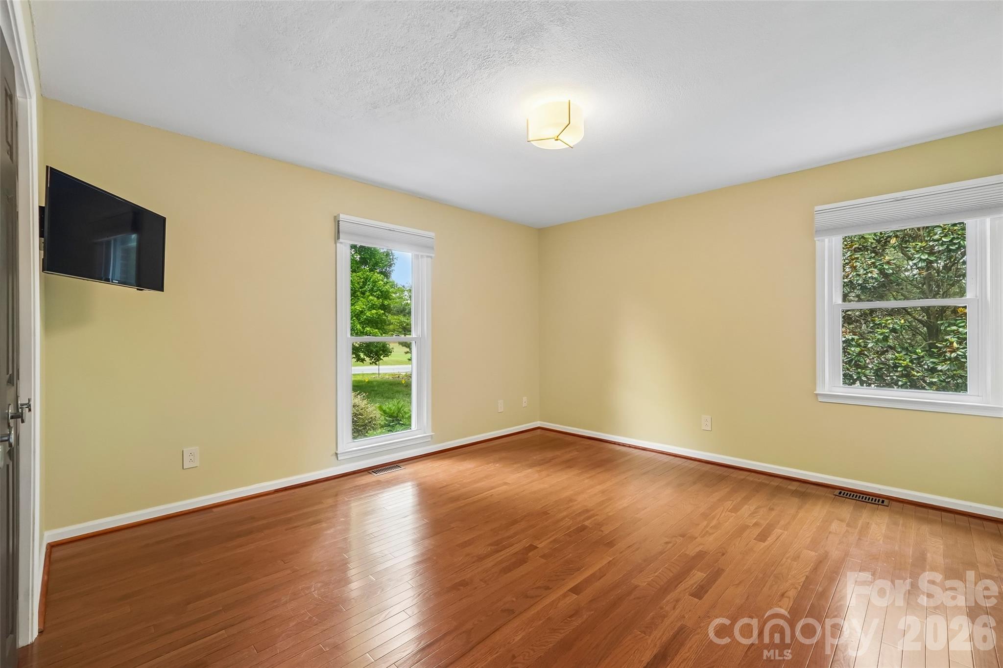 320 Canvasback Road — Mooresville