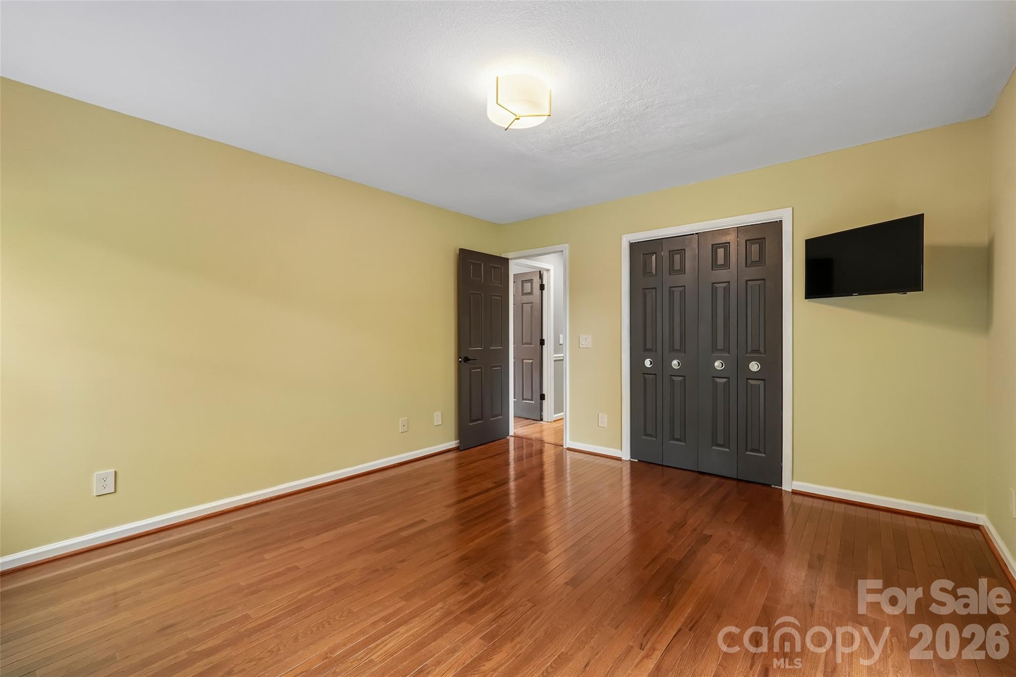 320 Canvasback Road — Mooresville