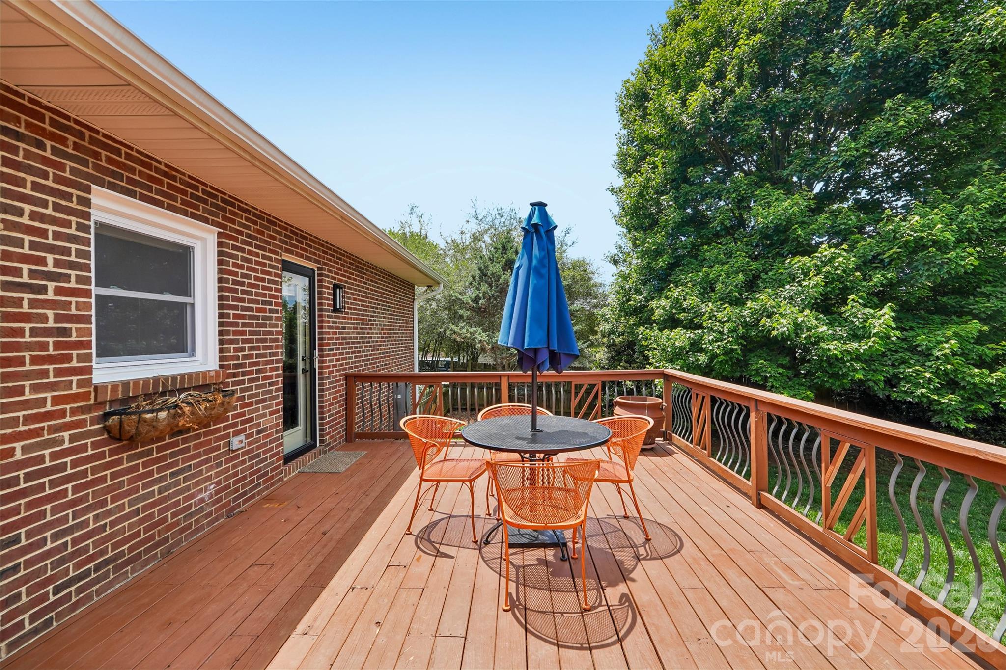 320 Canvasback Road — Mooresville