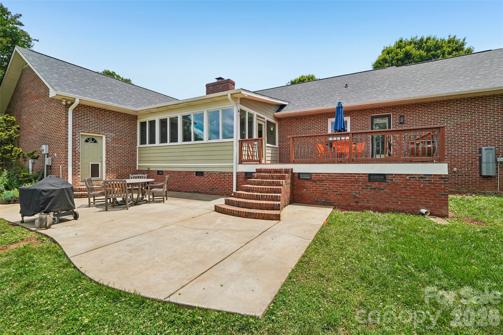 320 Canvasback Road — Mooresville