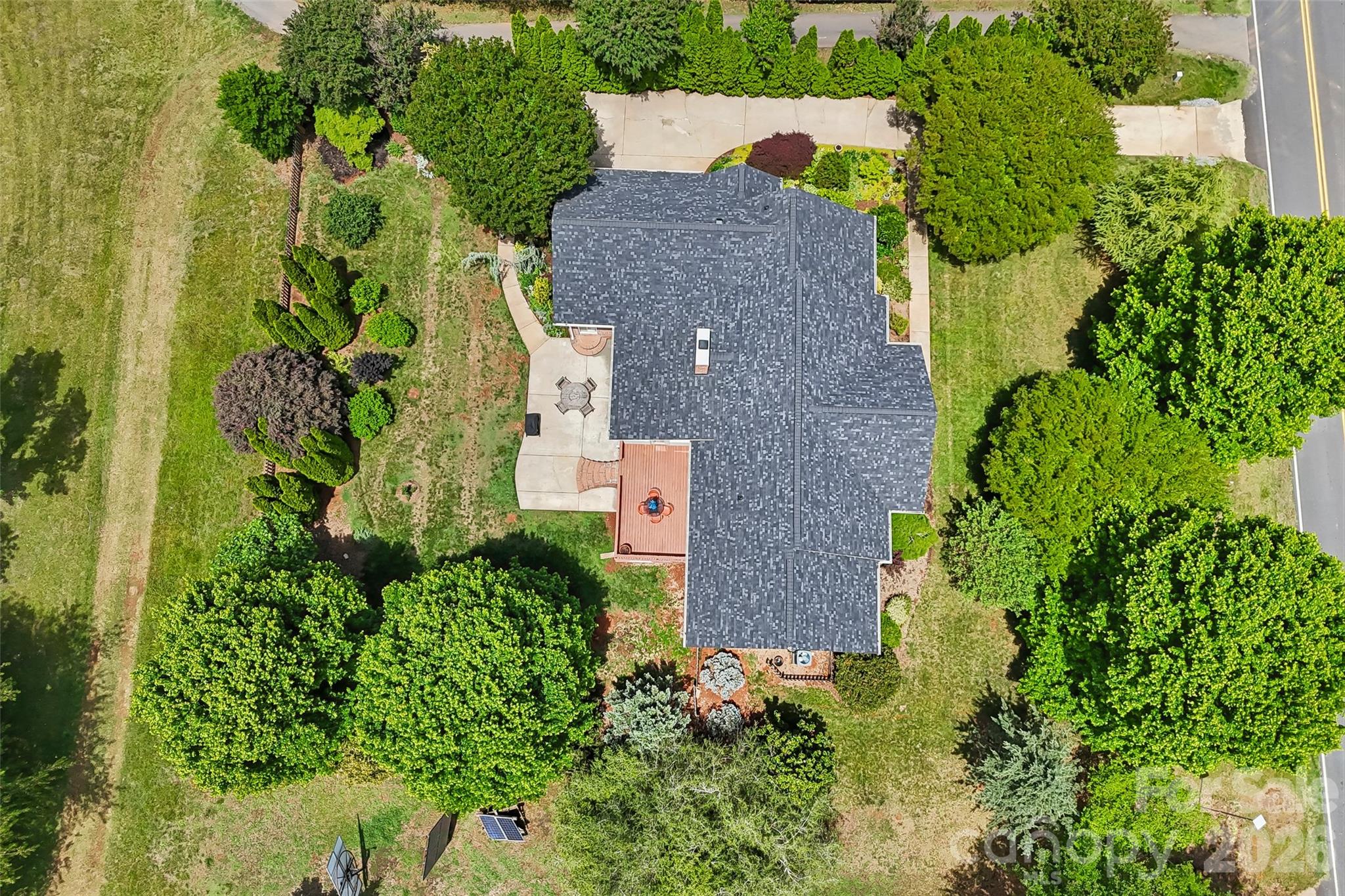 320 Canvasback Road — Mooresville