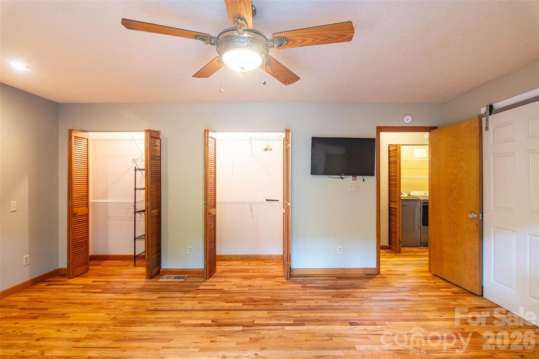4105 Pickens Highway — Rosman
