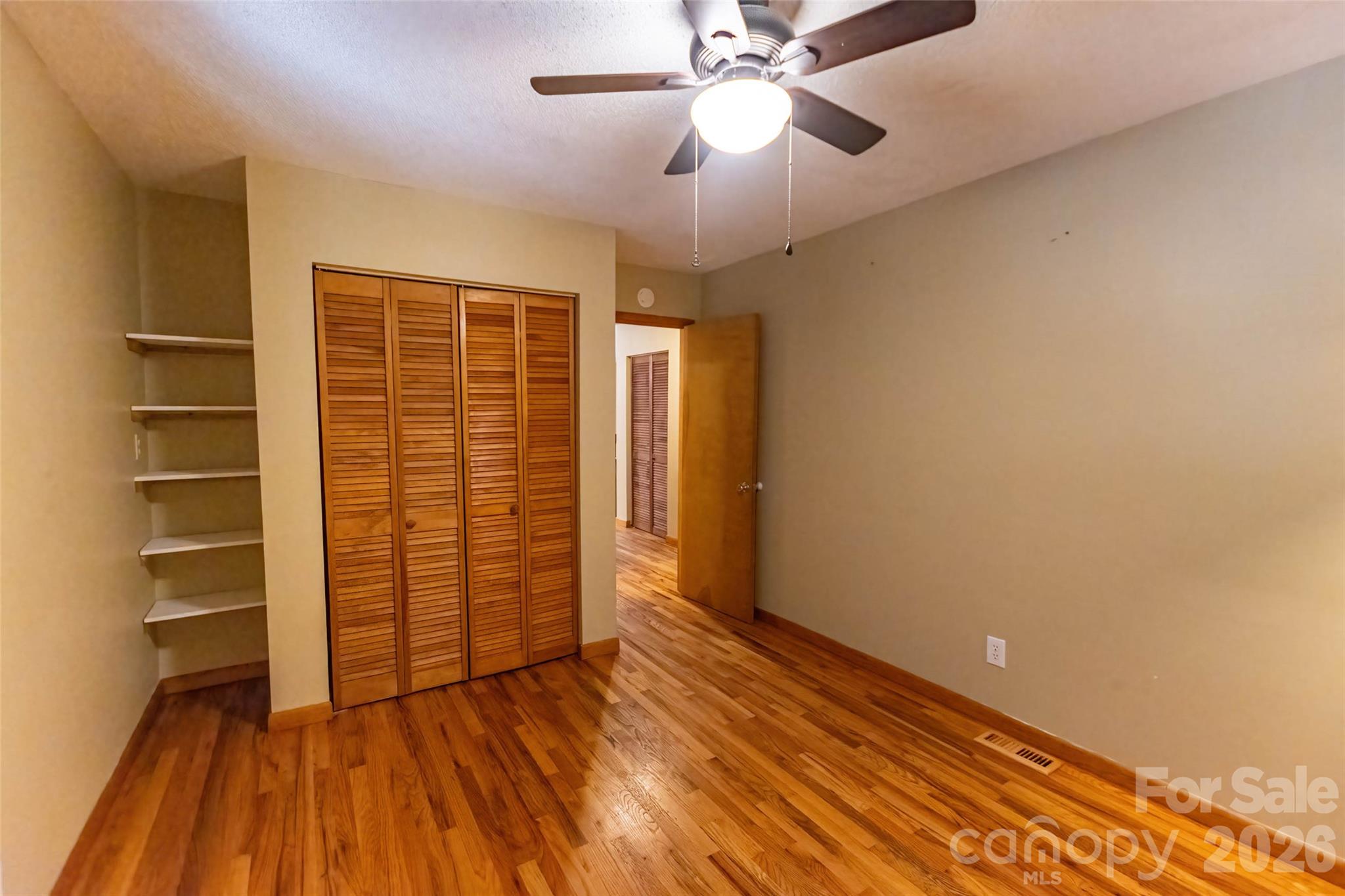 4105 Pickens Highway — Rosman