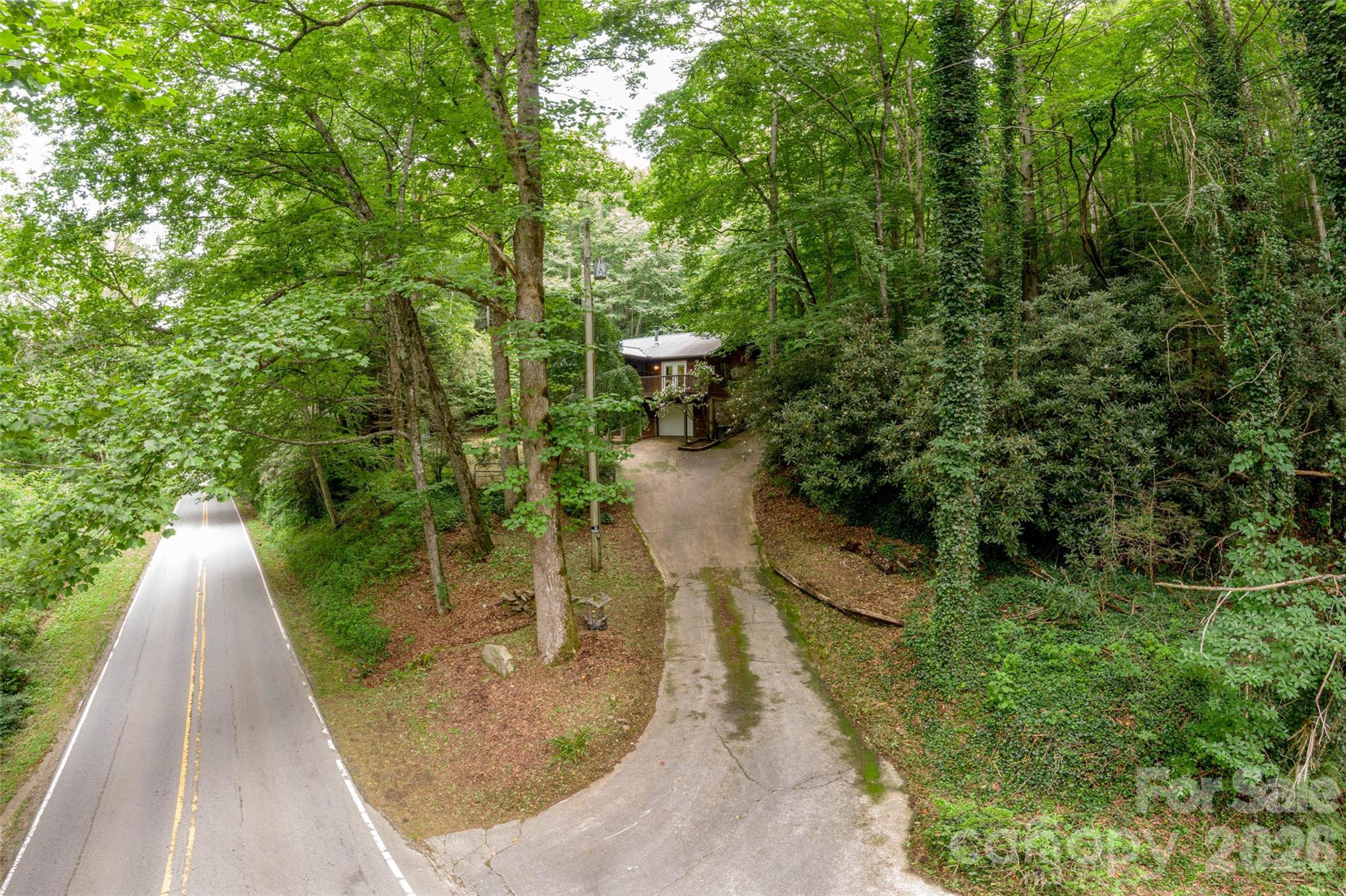 4105 Pickens Highway — Rosman