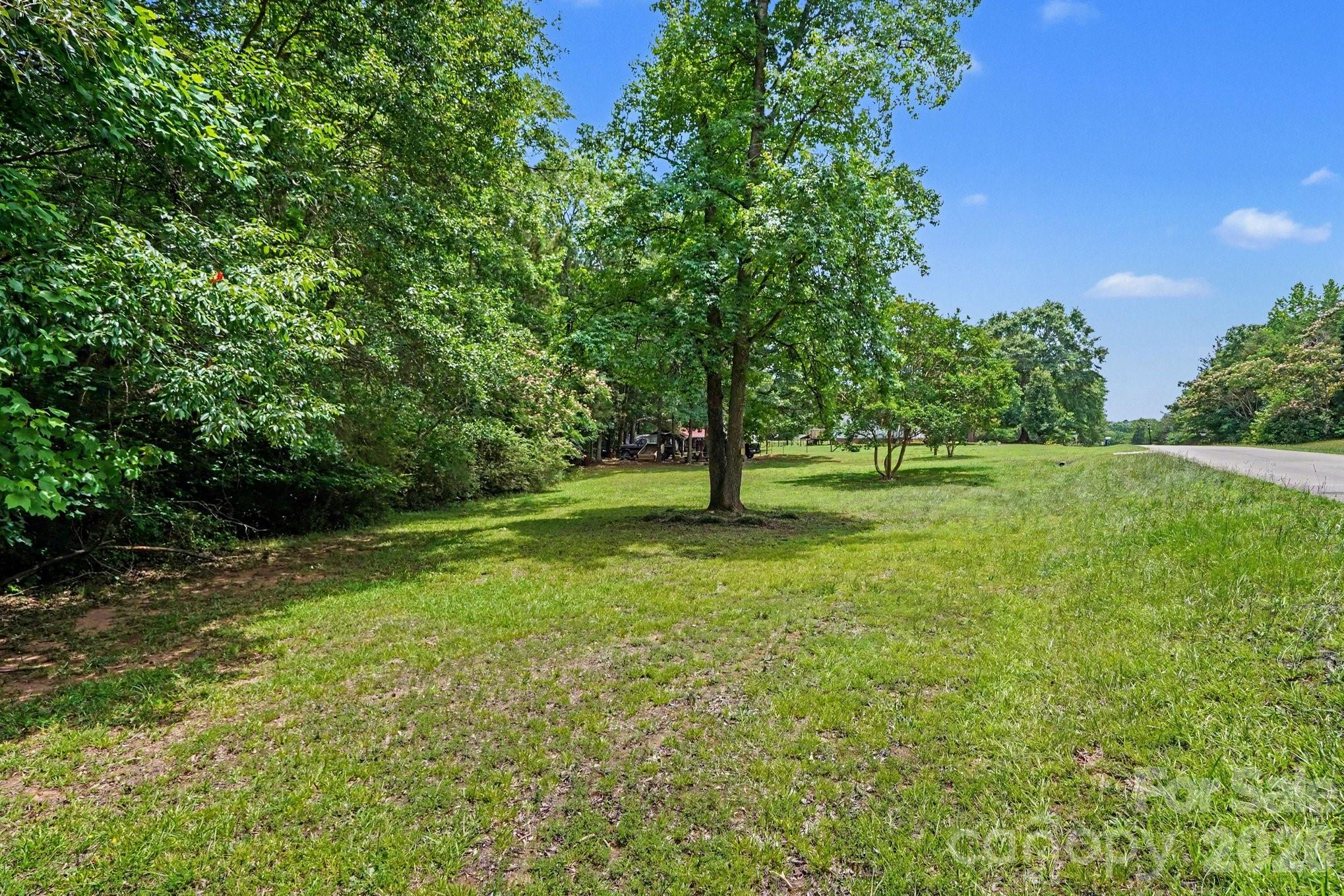 4665 Blade Run Road — Edgemoor