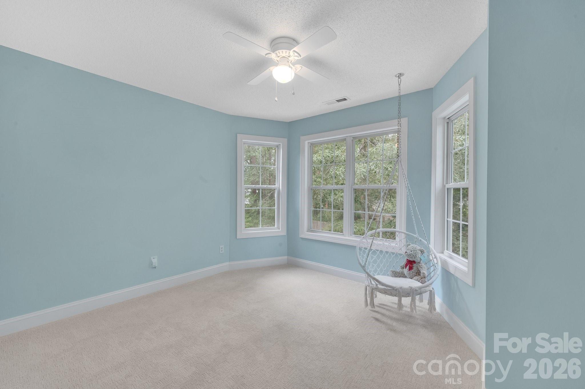 1637 Winthrop Lane — Monroe