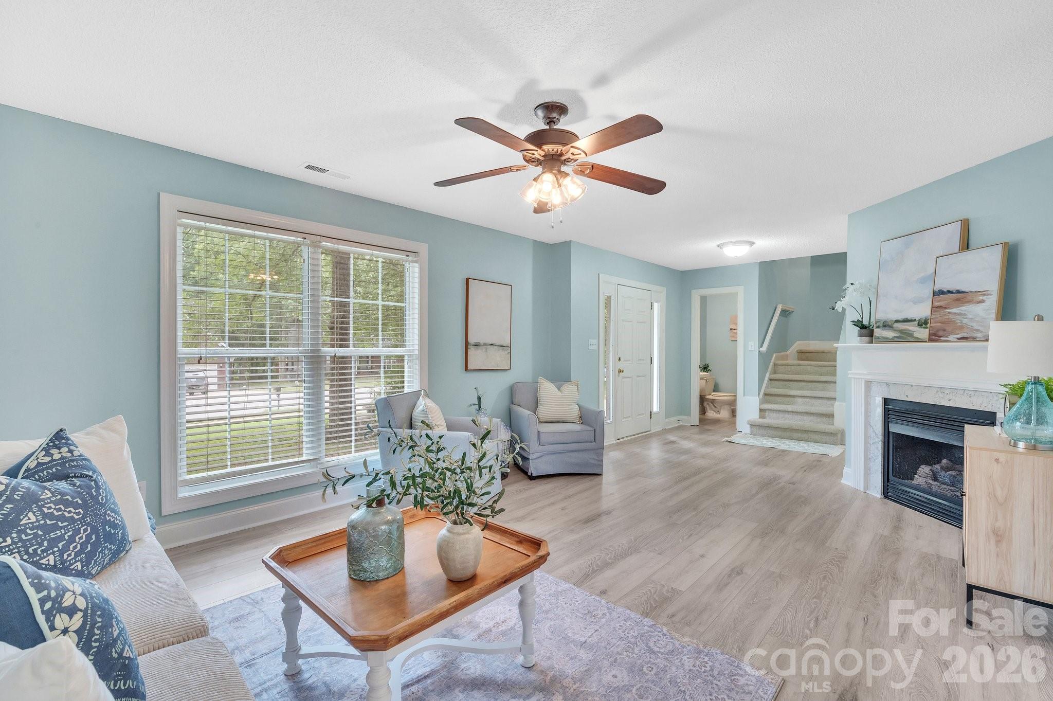 1637 Winthrop Lane — Monroe