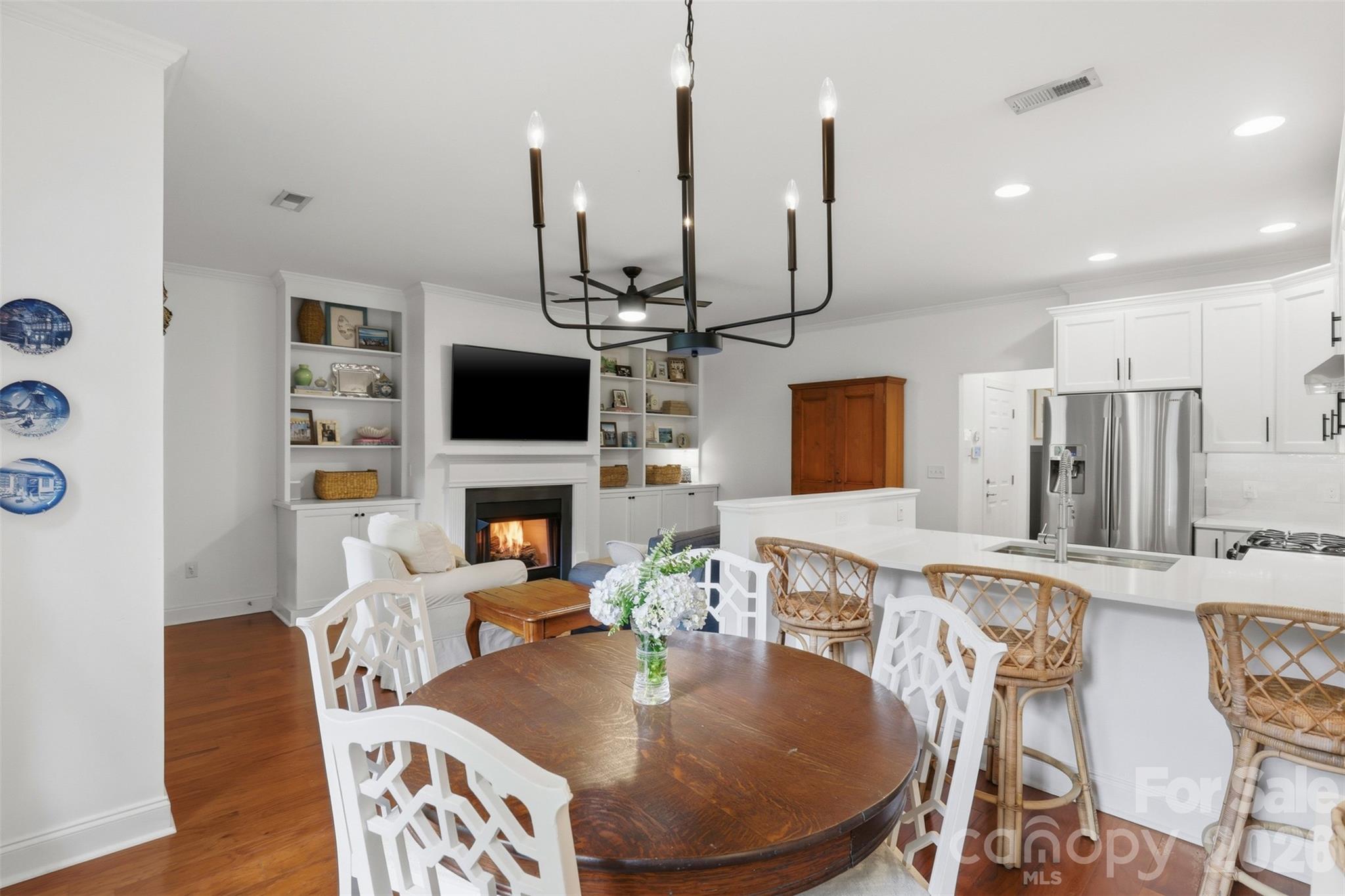 4613 Dabney Vigor Drive — Charlotte