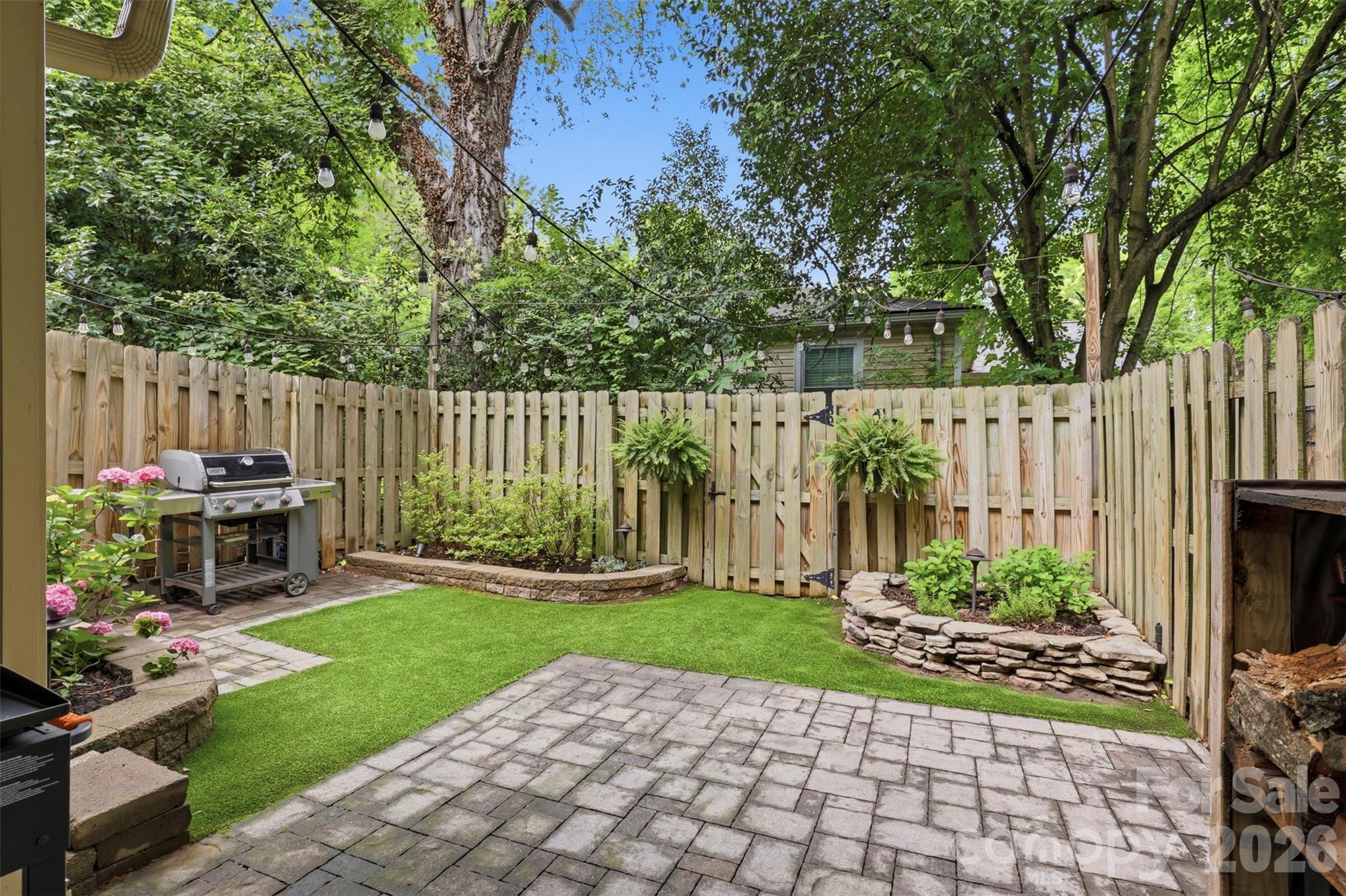 4613 Dabney Vigor Drive — Charlotte