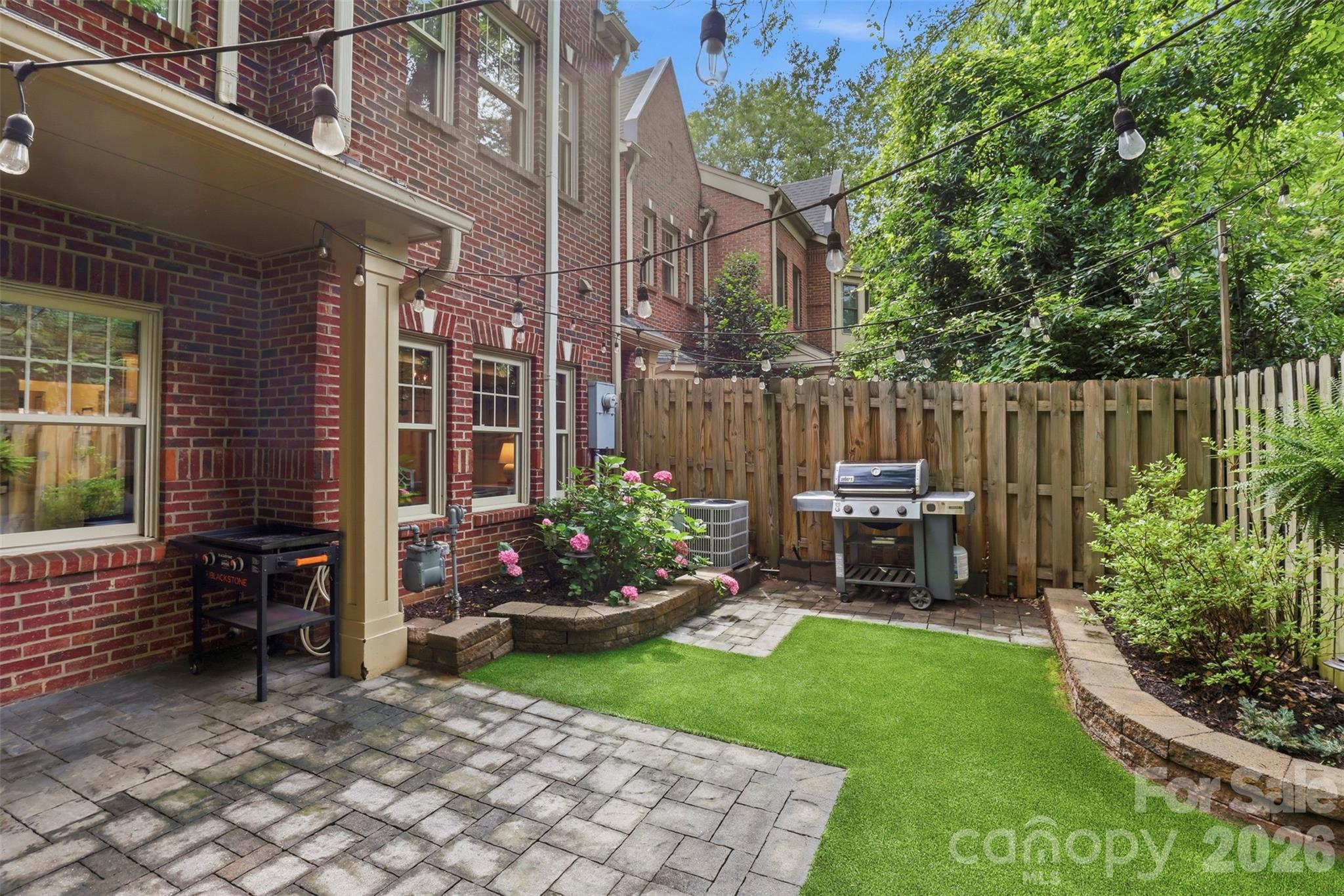 4613 Dabney Vigor Drive — Charlotte
