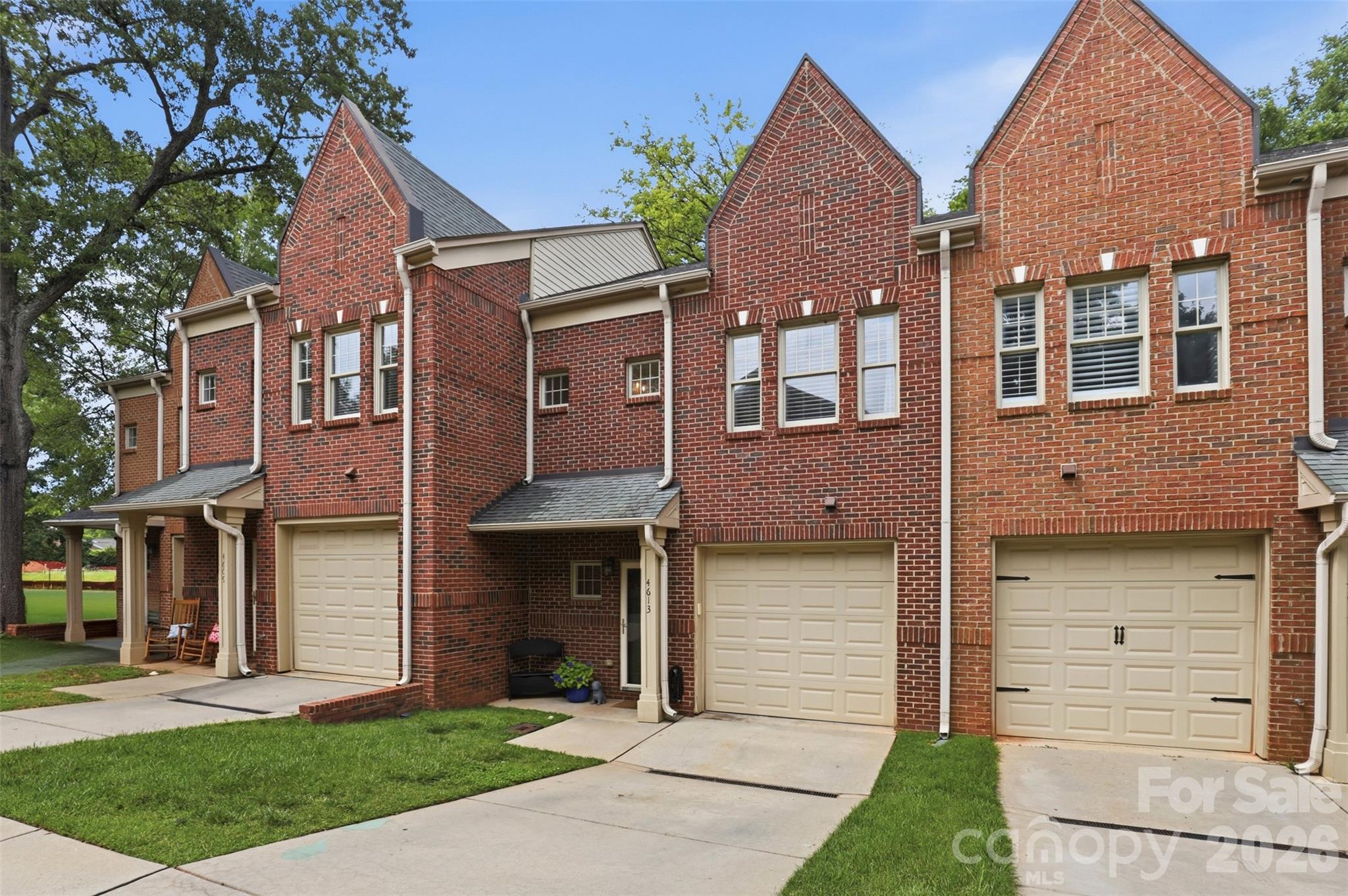 4613 Dabney Vigor Drive — Charlotte