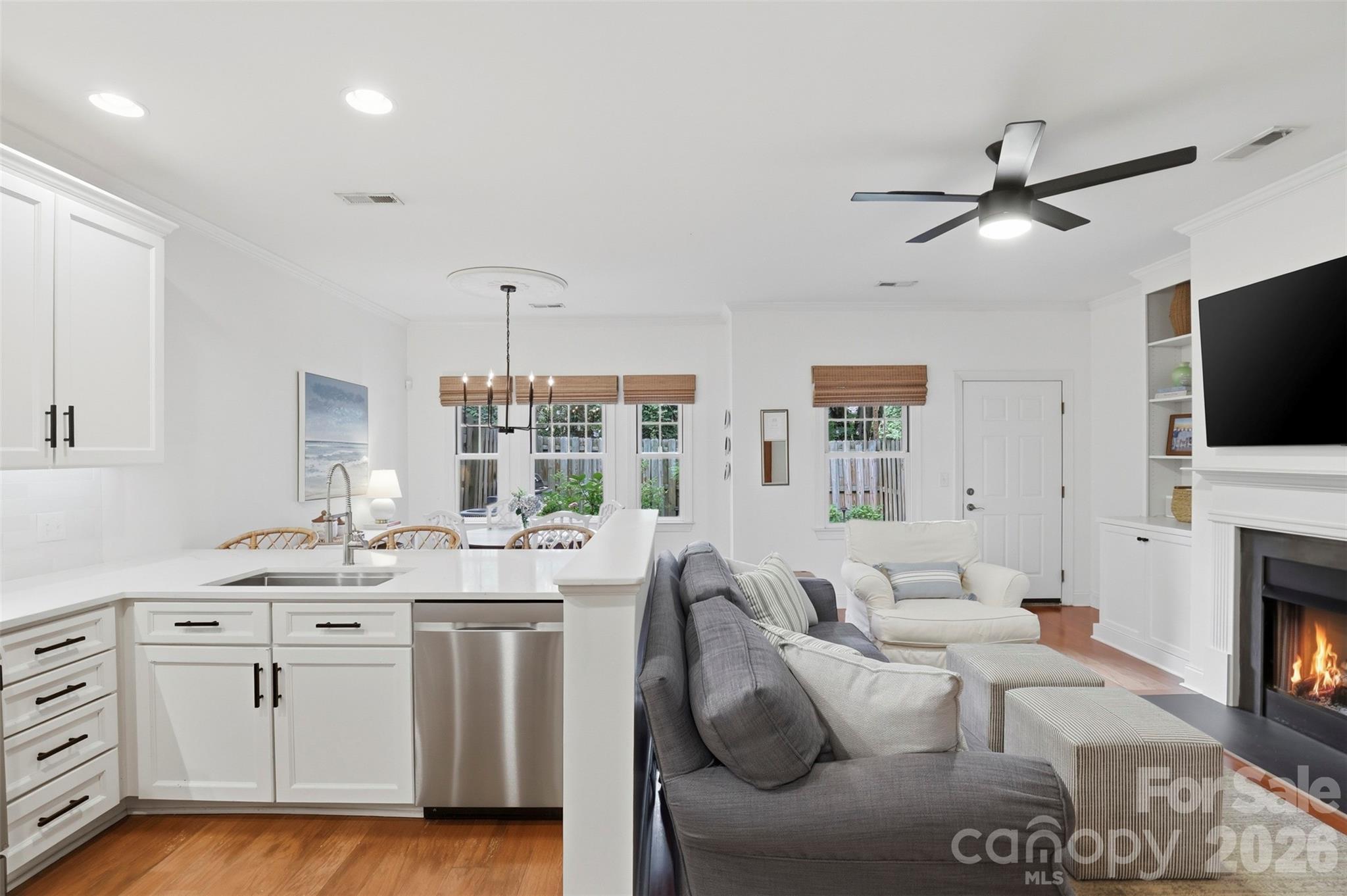 4613 Dabney Vigor Drive — Charlotte