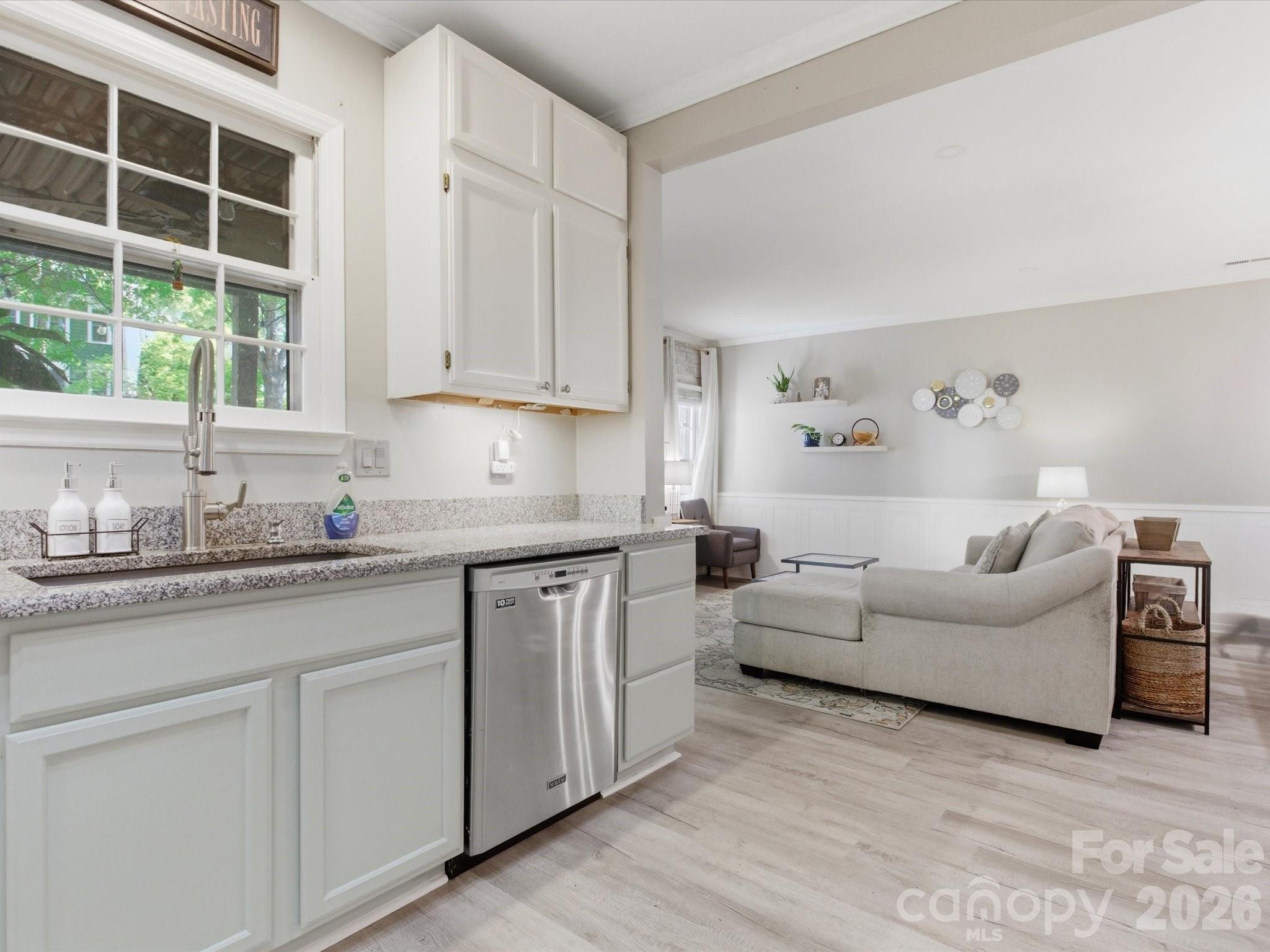 3304 Selwyn Farms Lane #3 — Charlotte