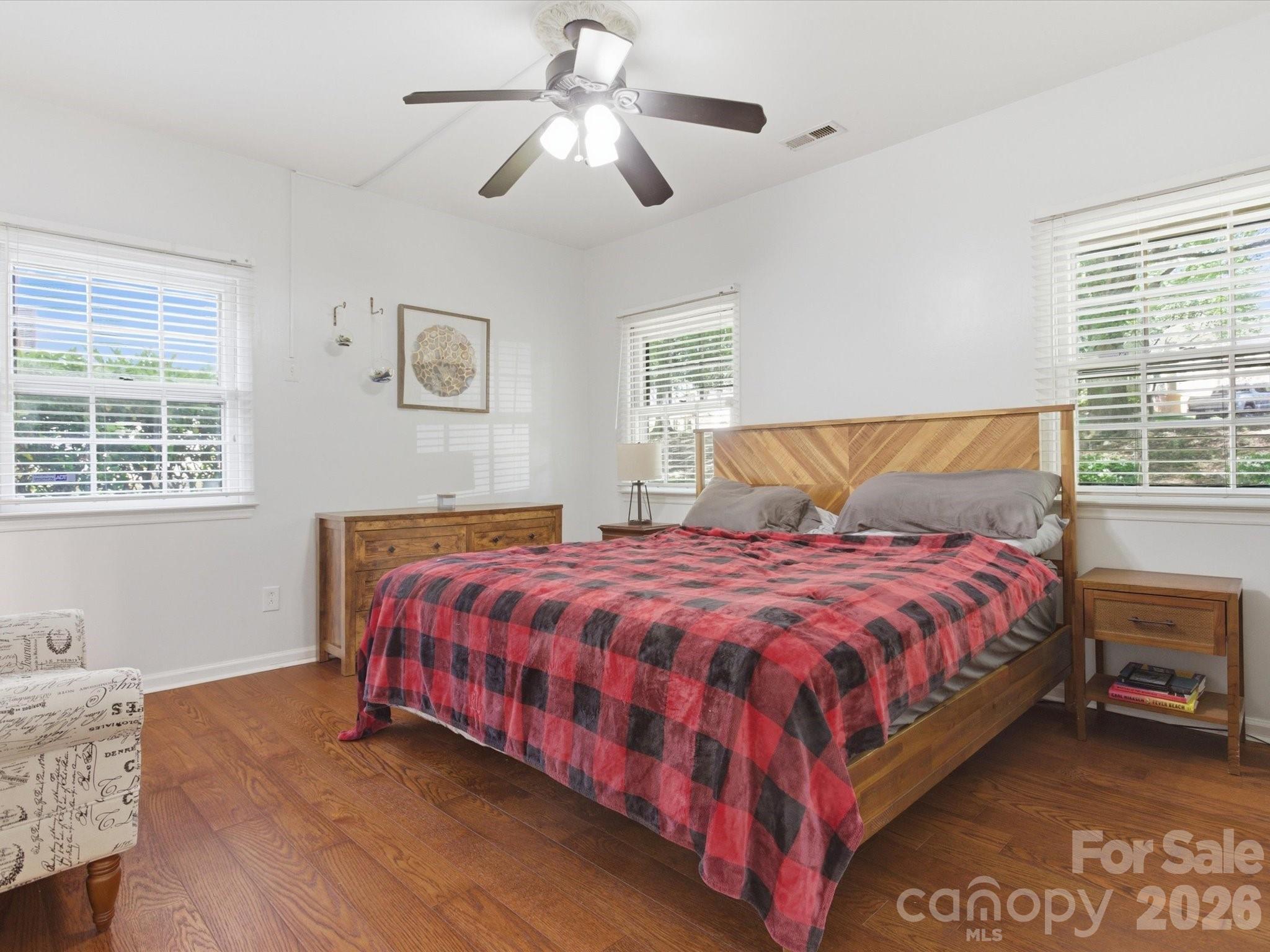 3304 Selwyn Farms Lane #3 — Charlotte