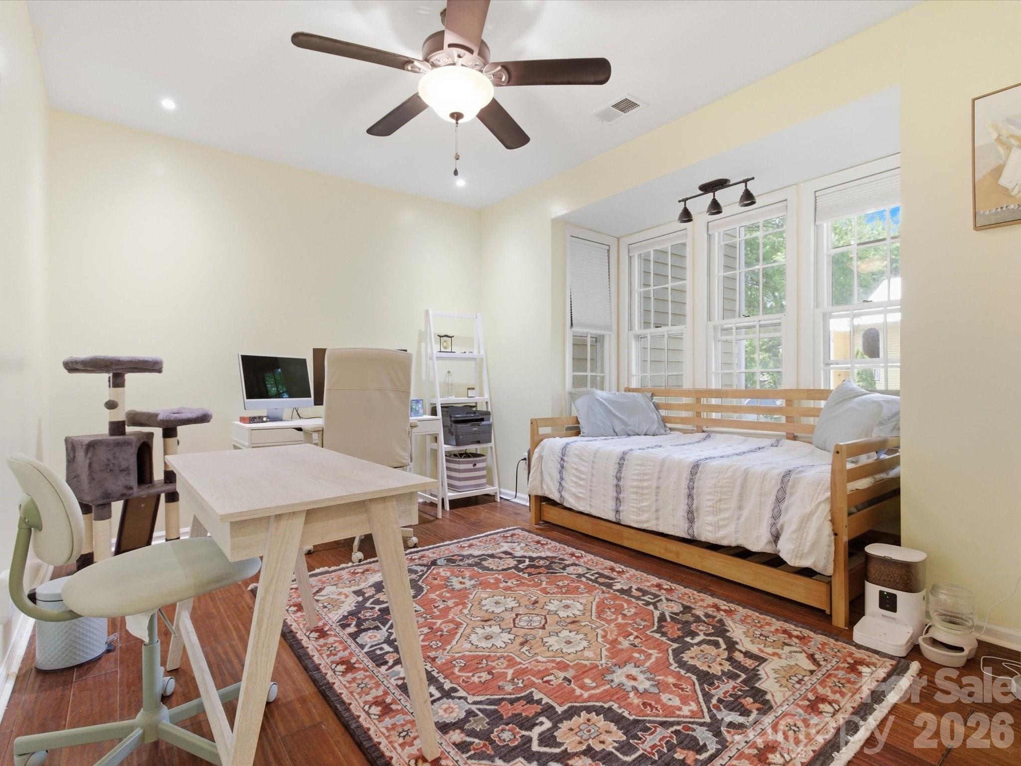 3304 Selwyn Farms Lane #3 — Charlotte